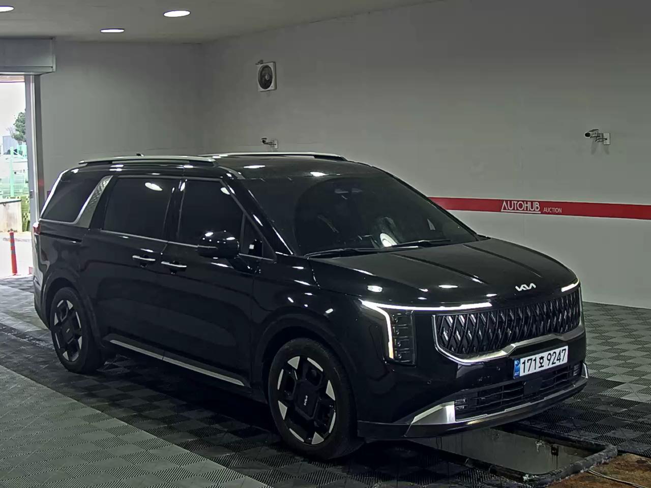 2025 - kia carnival