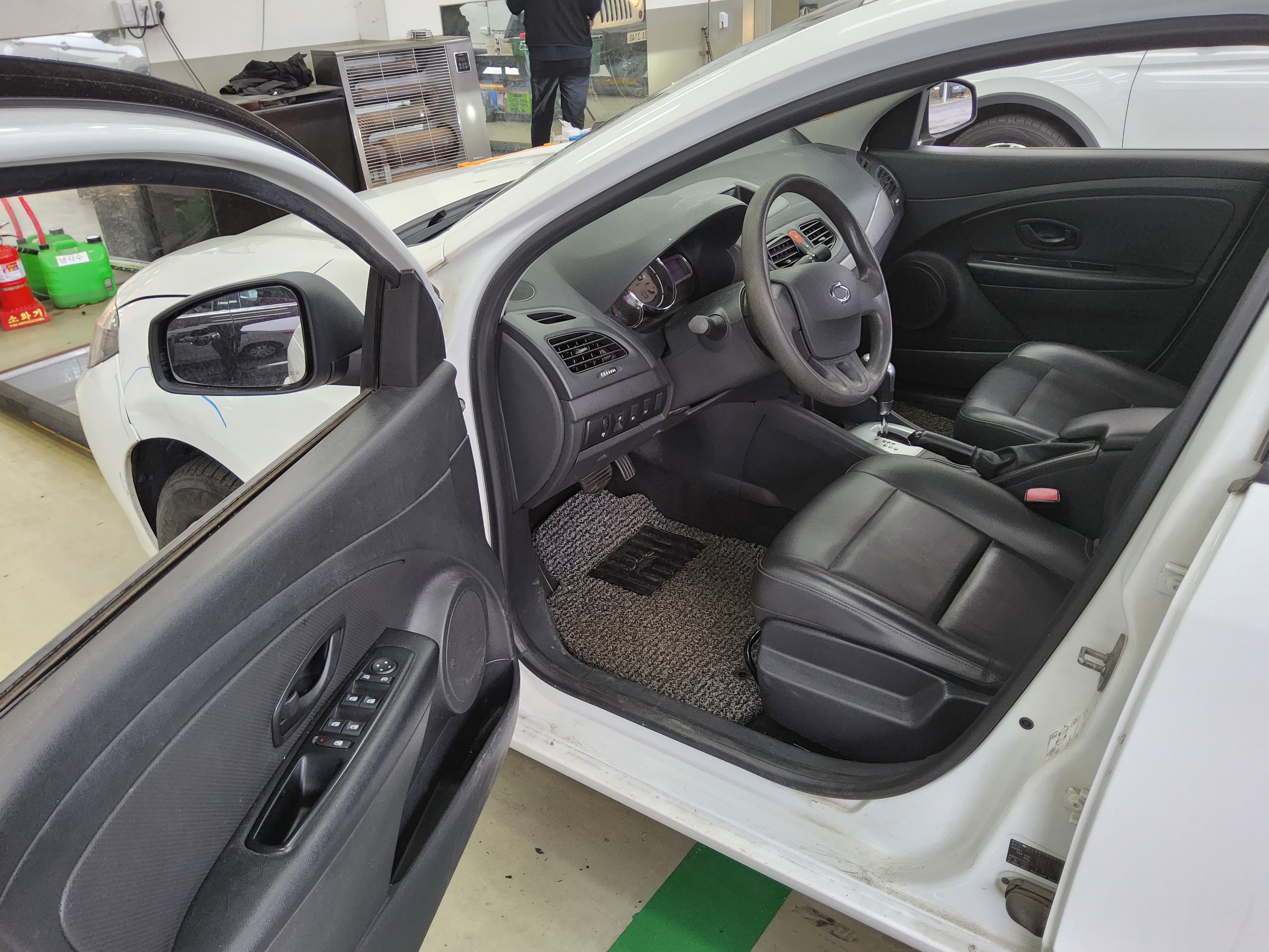 Renault Samsung SM3 2017 - Image 9