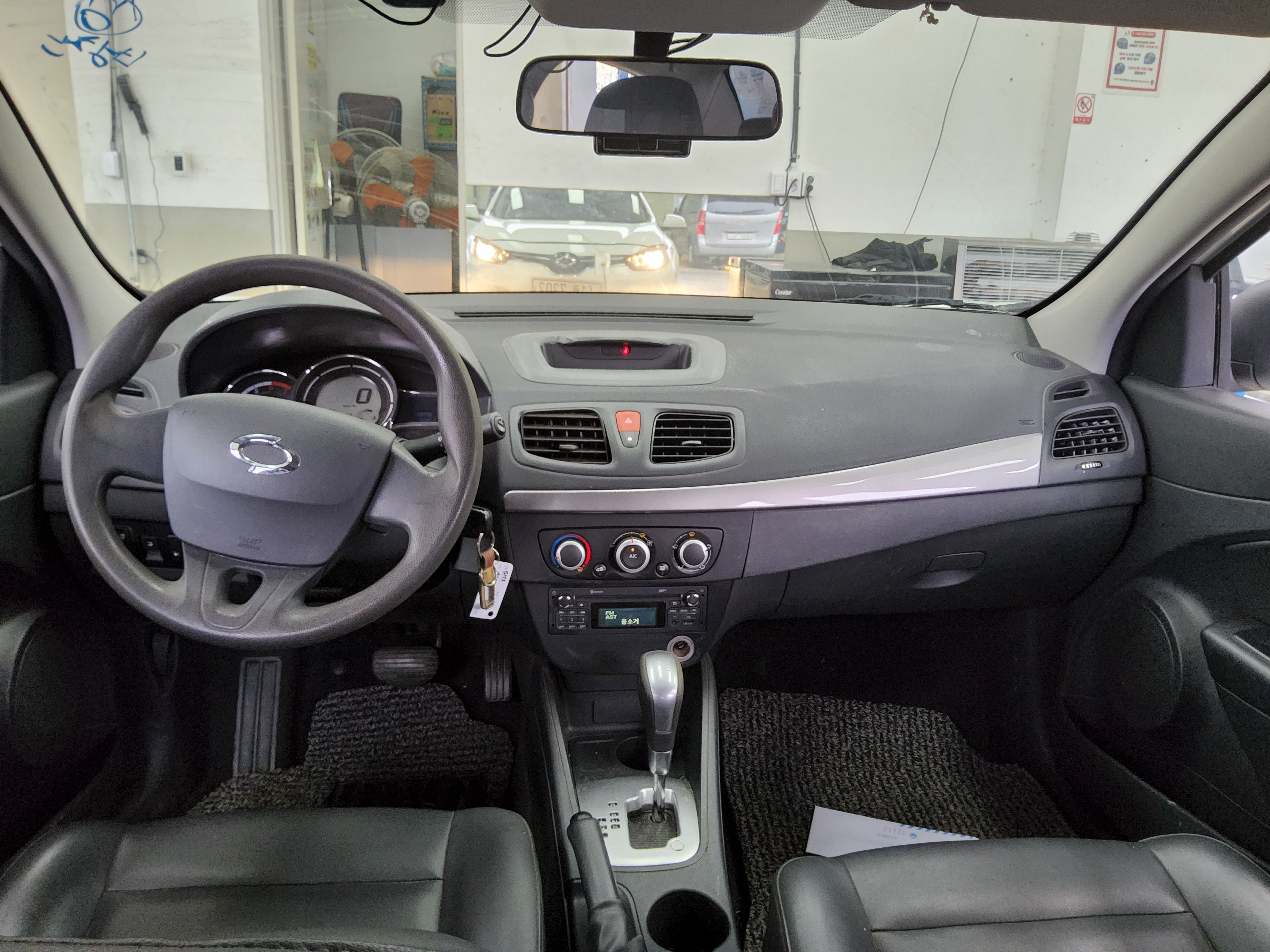 Renault Samsung SM3 2017 - Image 10