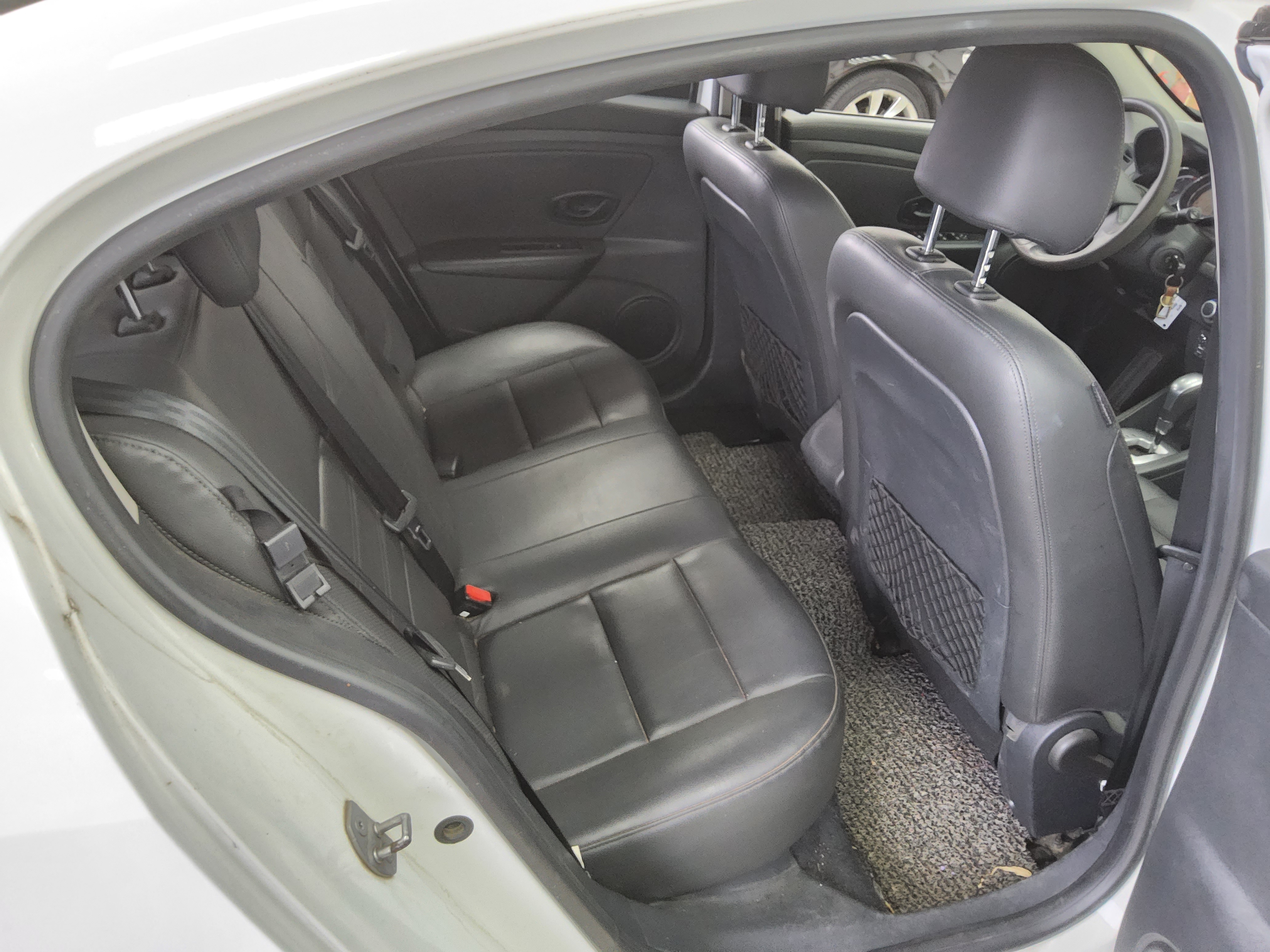Renault Samsung SM3 2017 - Image 12