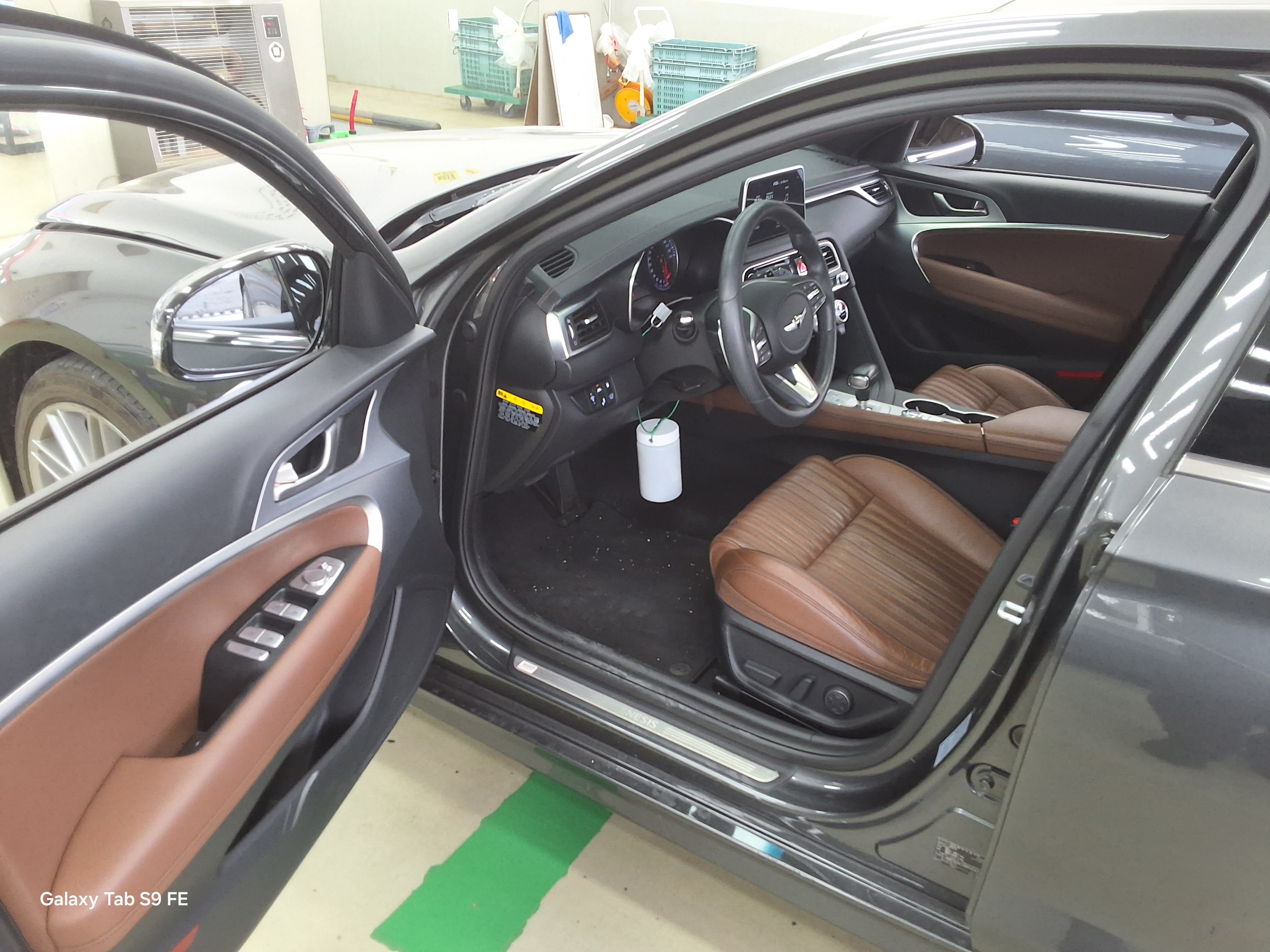 Genesis G70 2019 - Image 9