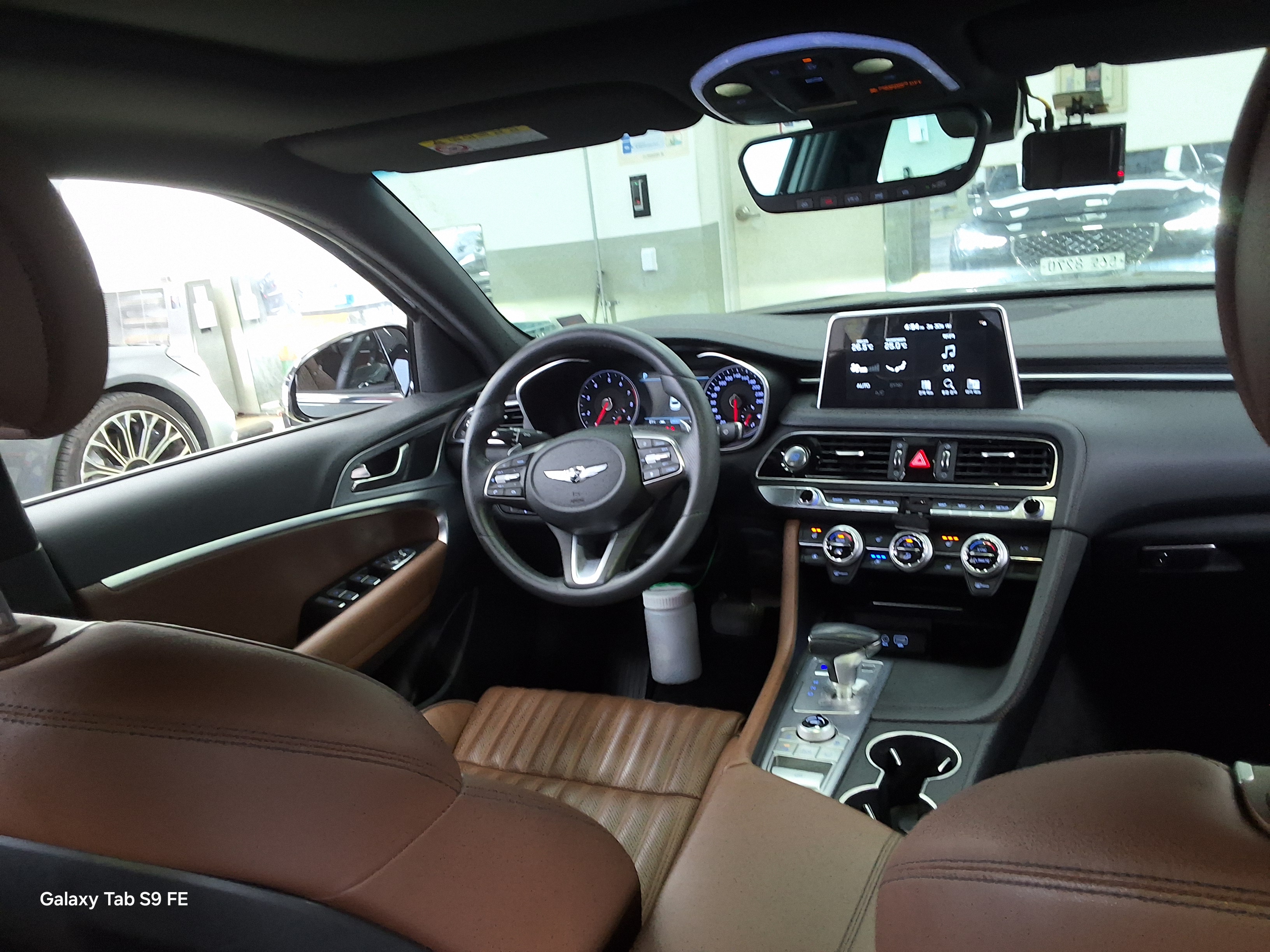 Genesis G70 2019 - Image 10