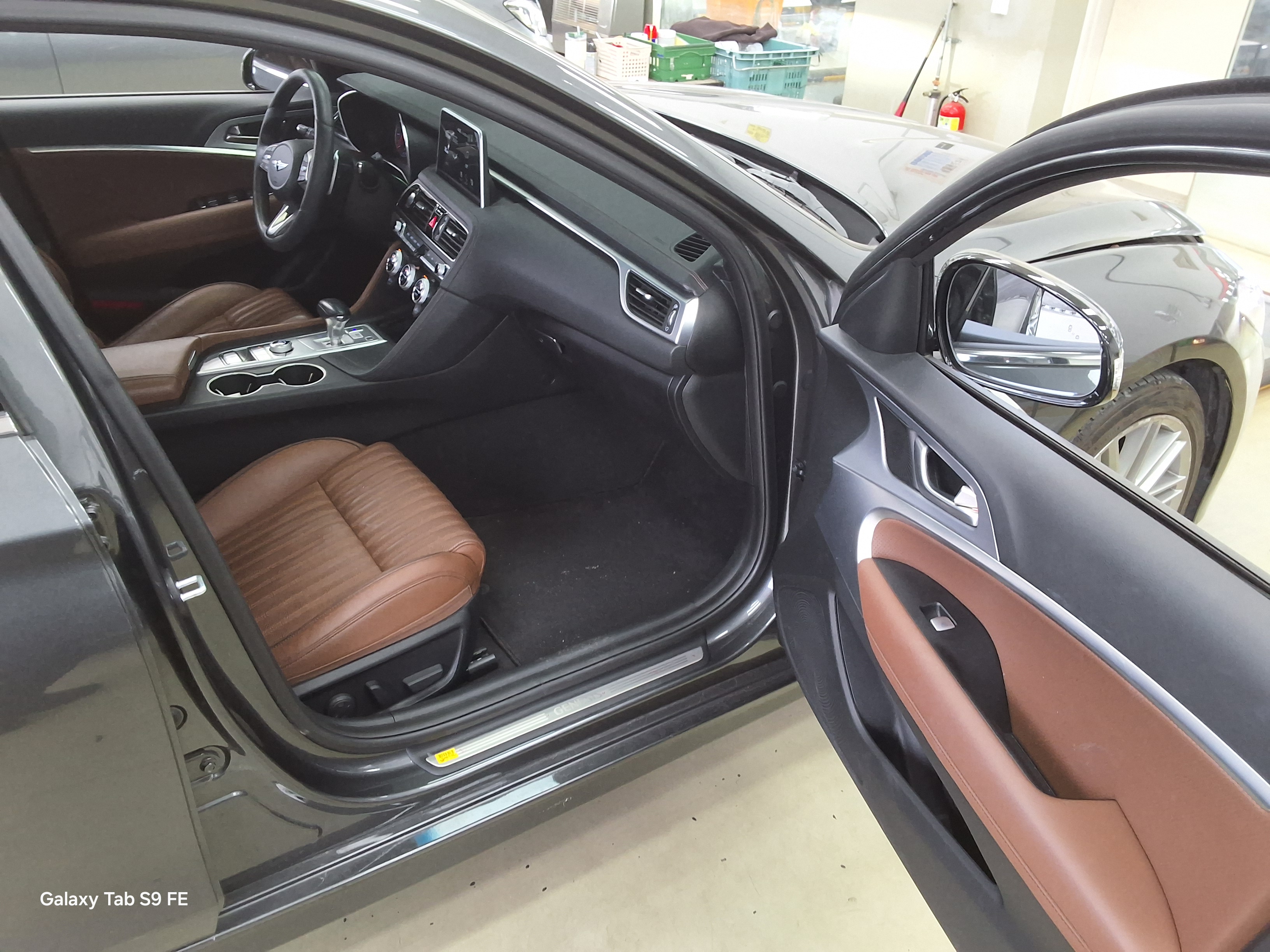 Genesis G70 2019 - Image 13