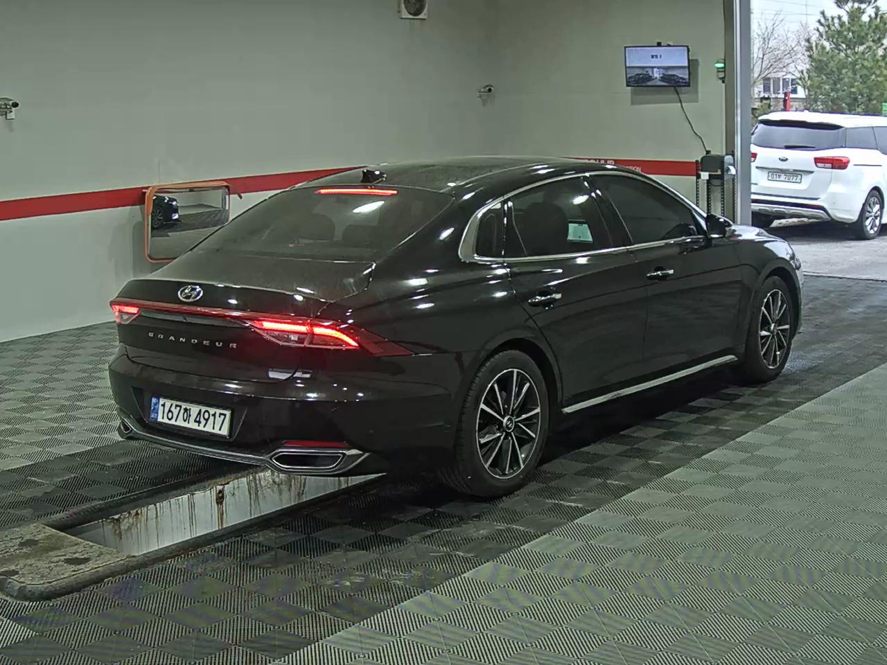 Hyundai Grandeur 2021 - Image 4