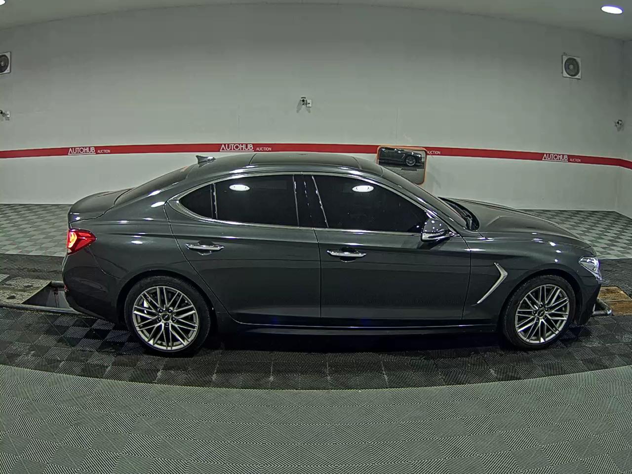 Genesis G70 2019 - Image 3