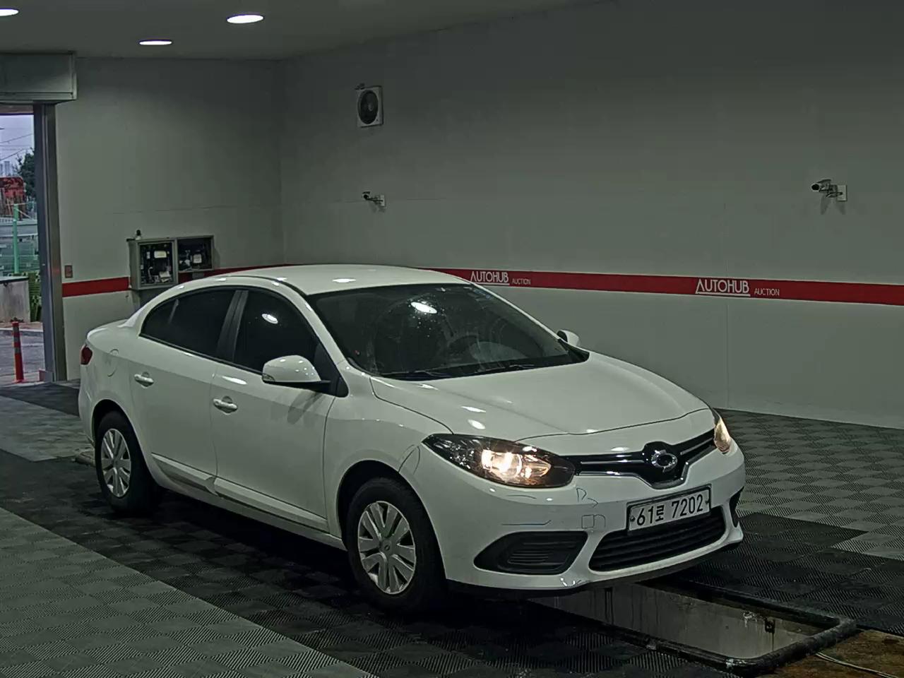 Renault Samsung SM3 2017 - Image 2