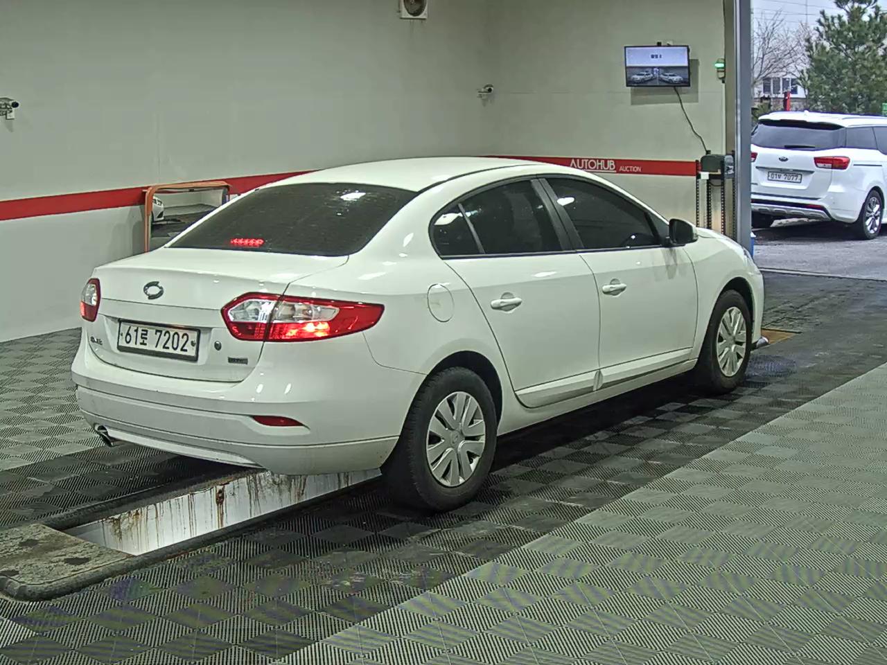 Renault Samsung SM3 2017 - Image 4