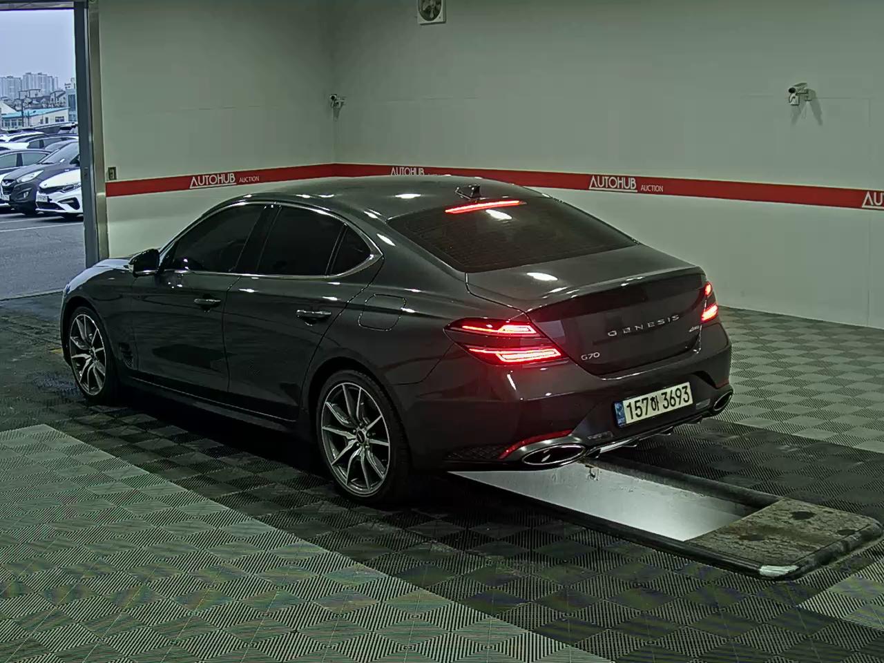 هيونداي جينيسيس 2021 - صورة 5