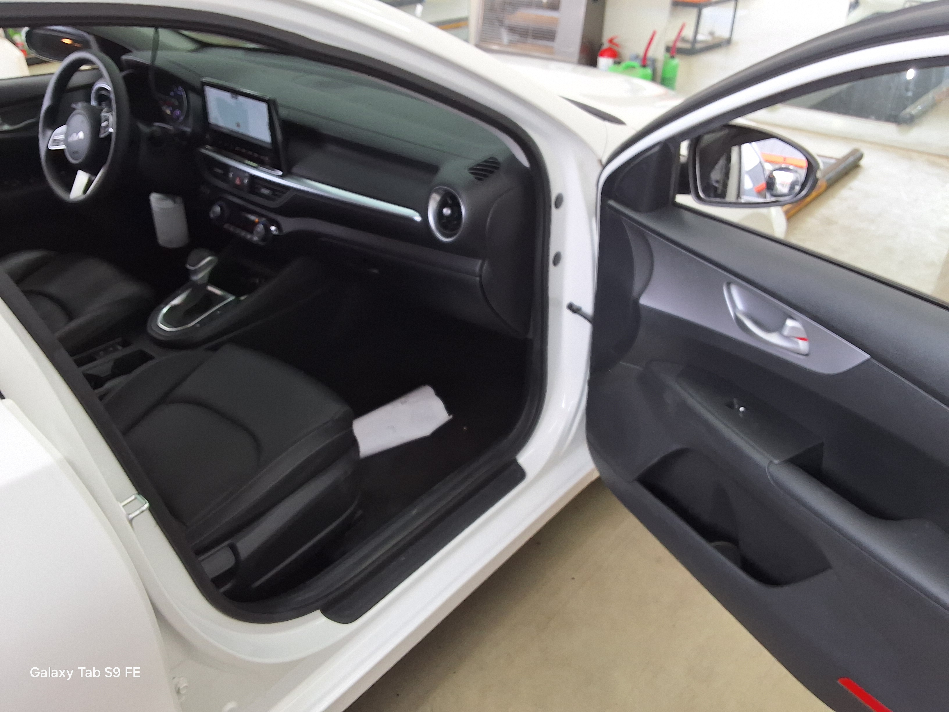 Kia K3 - 13