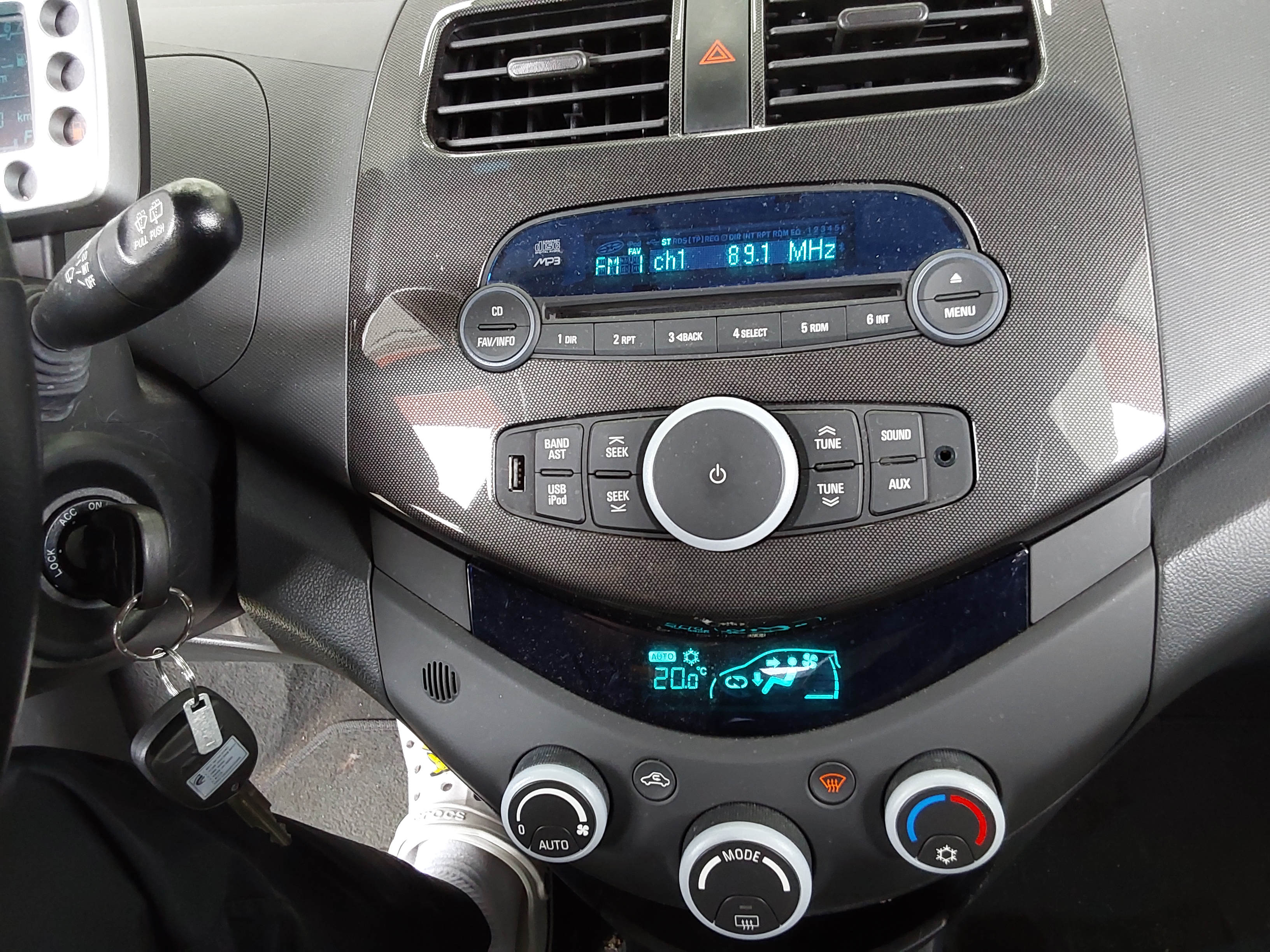 Chevrolet Spark - 16