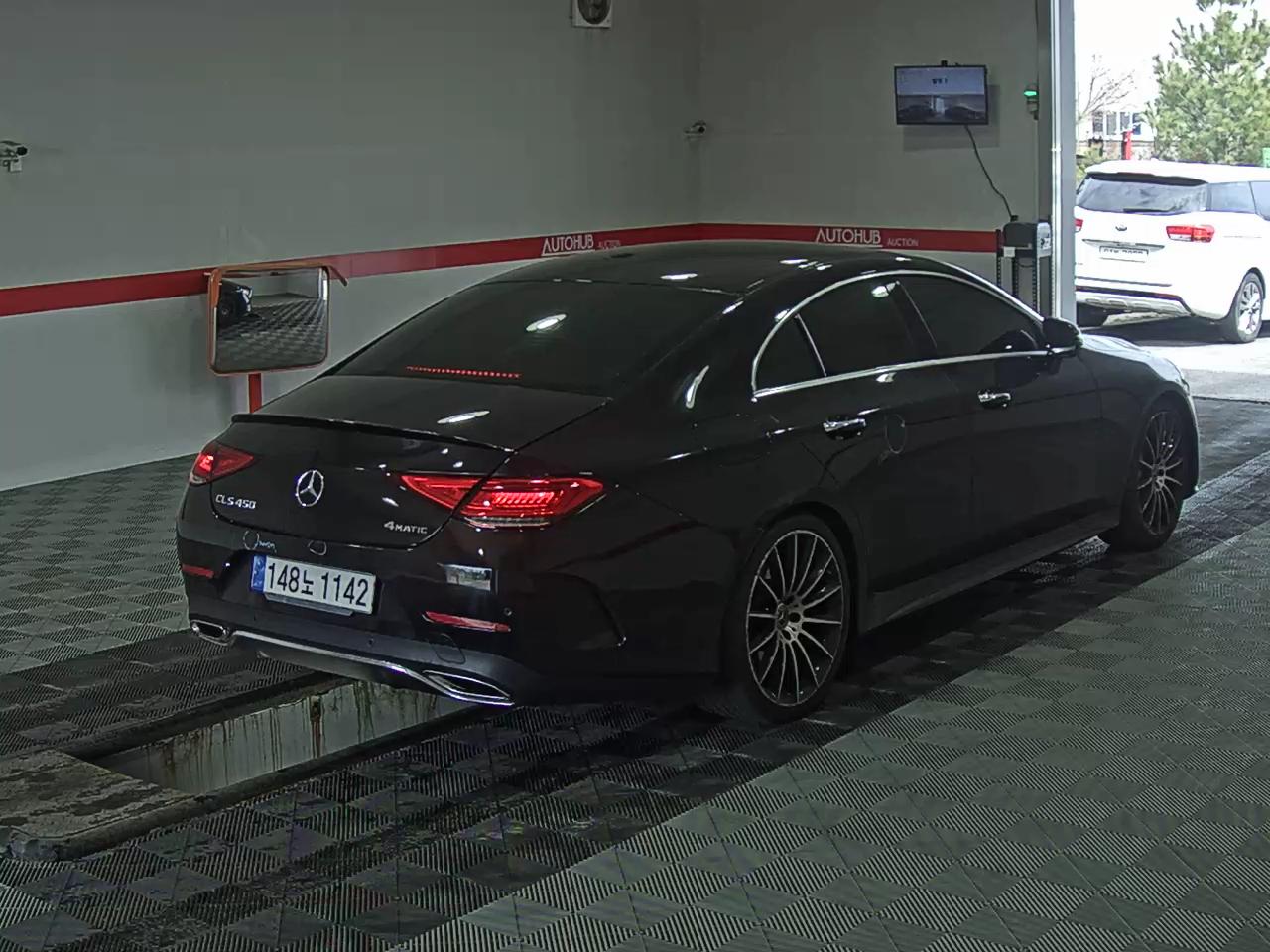 مرسيدس بنز CLS - 4