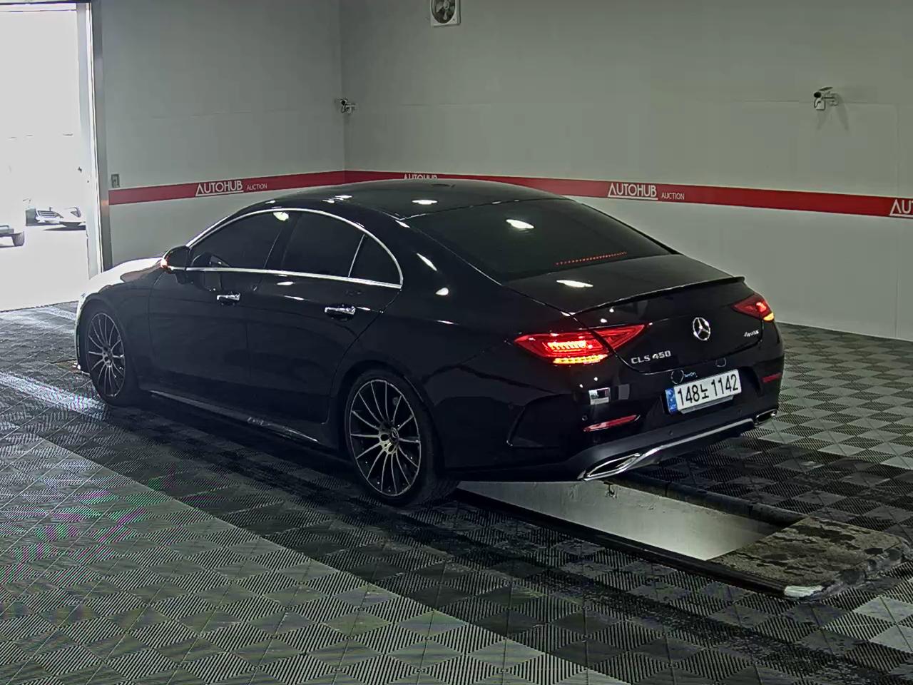 مرسيدس بنز CLS - 5