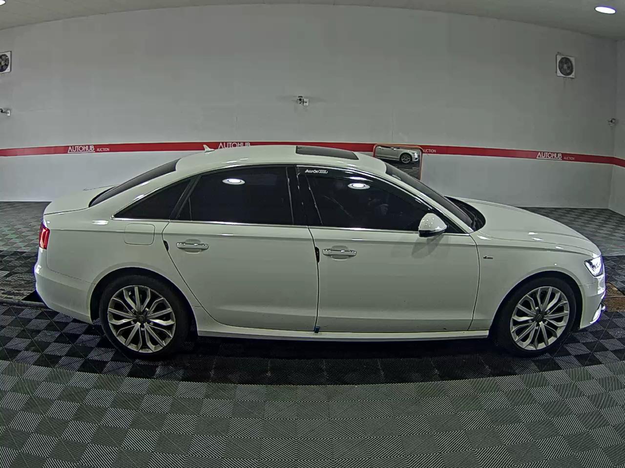 أودي A6 - 3