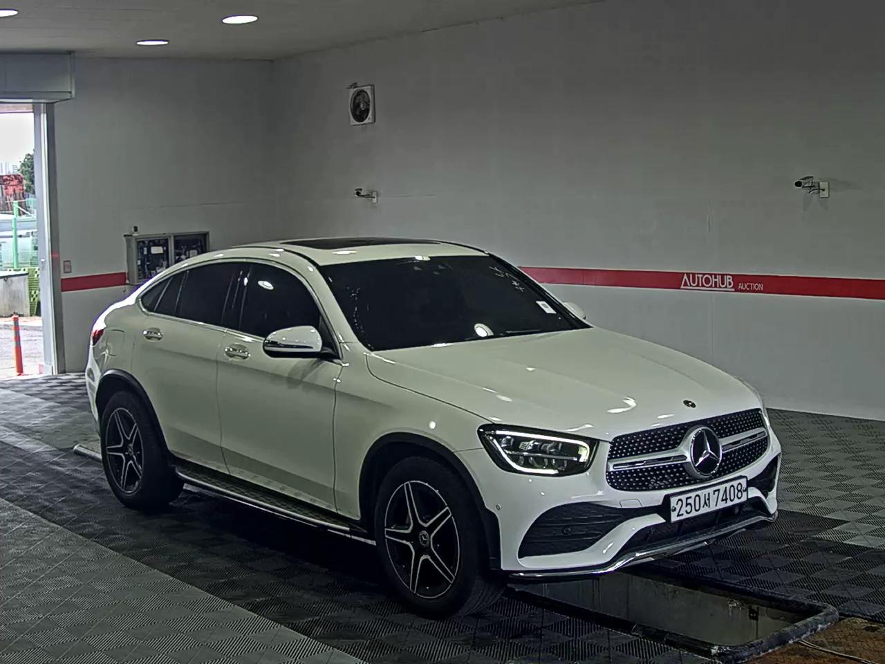 مرسيدس بنز GLC 2020 - صورة 2