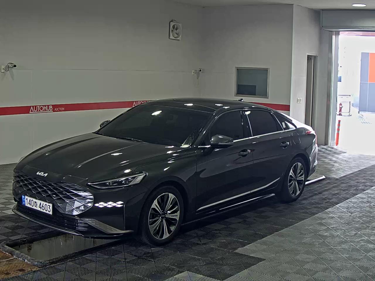Kia K8