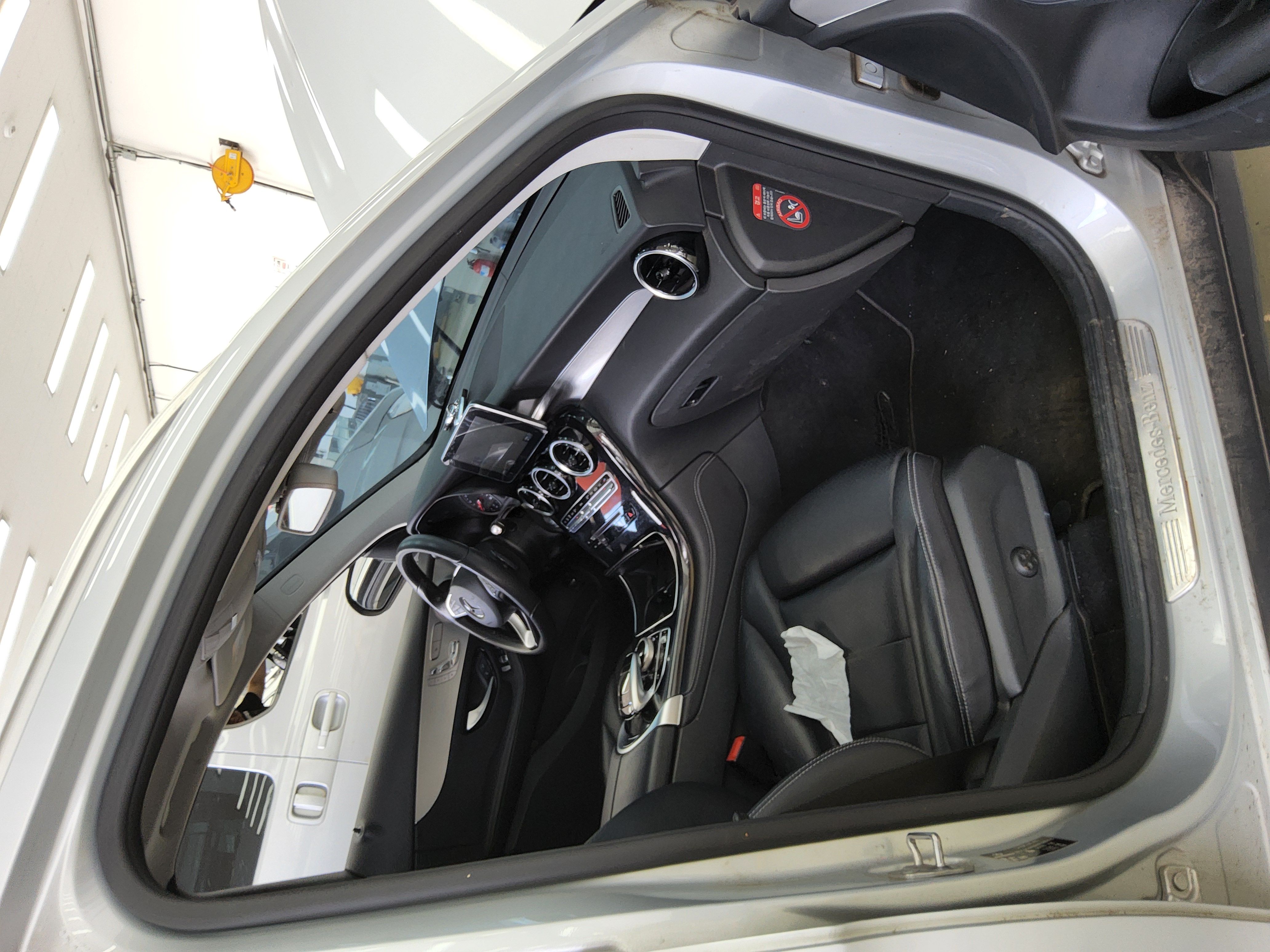 Mercedes-Benz GLC-Class 2017 - Image 13