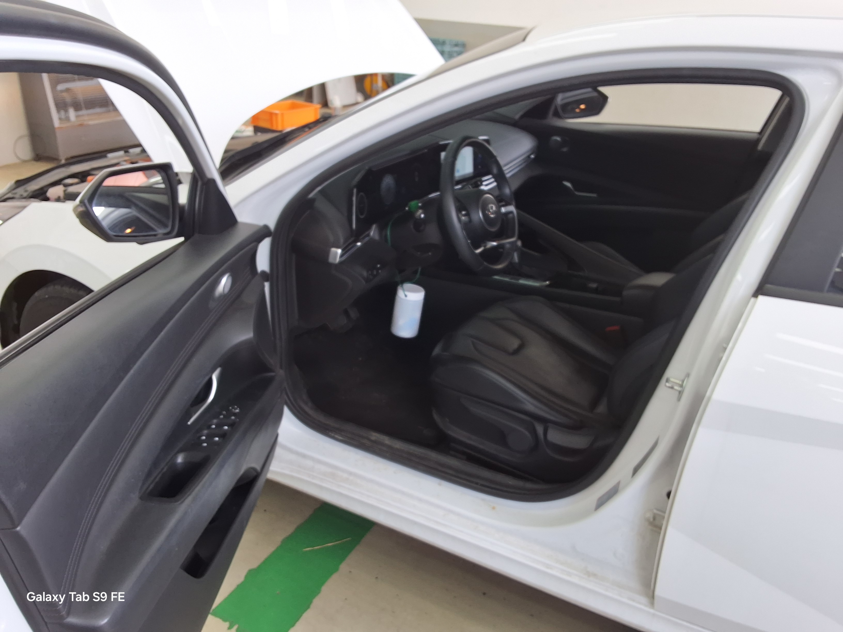 Hyundai Elantra - 9