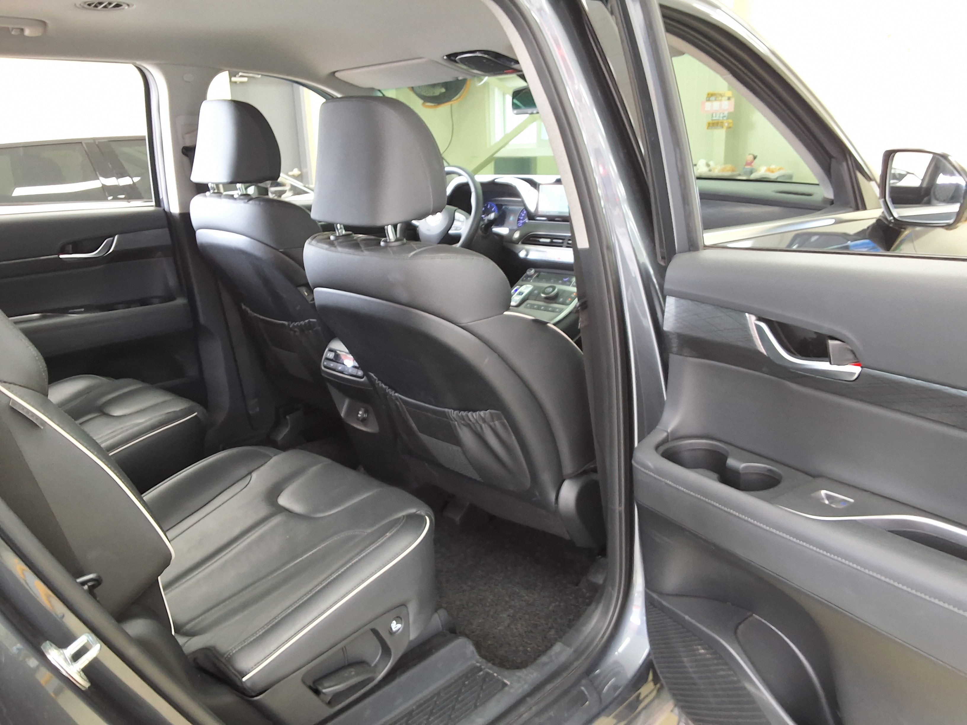 Hyundai Palisade 2022 - Image 12