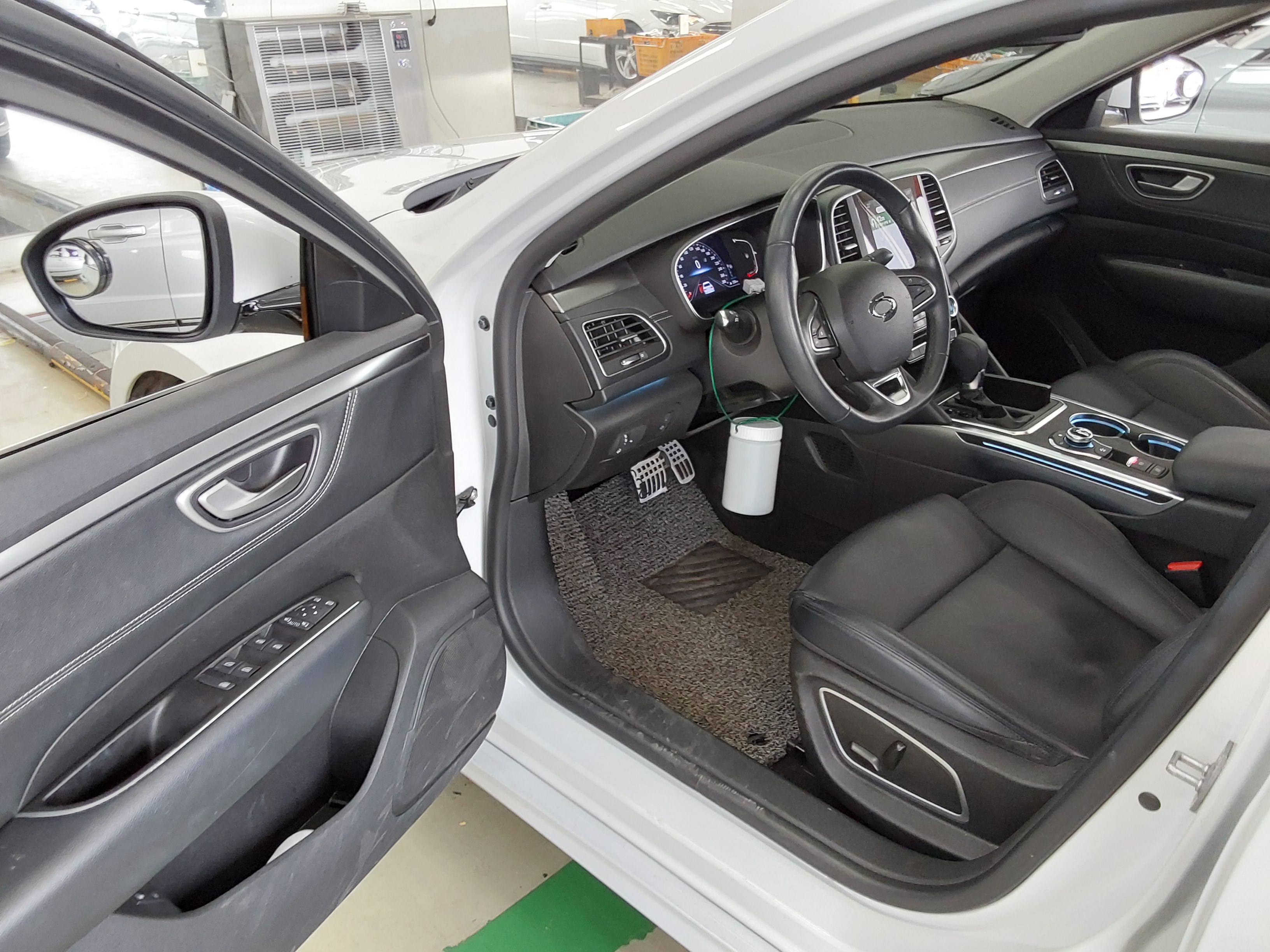 Renault Samsung SM6 2023 - Image 9
