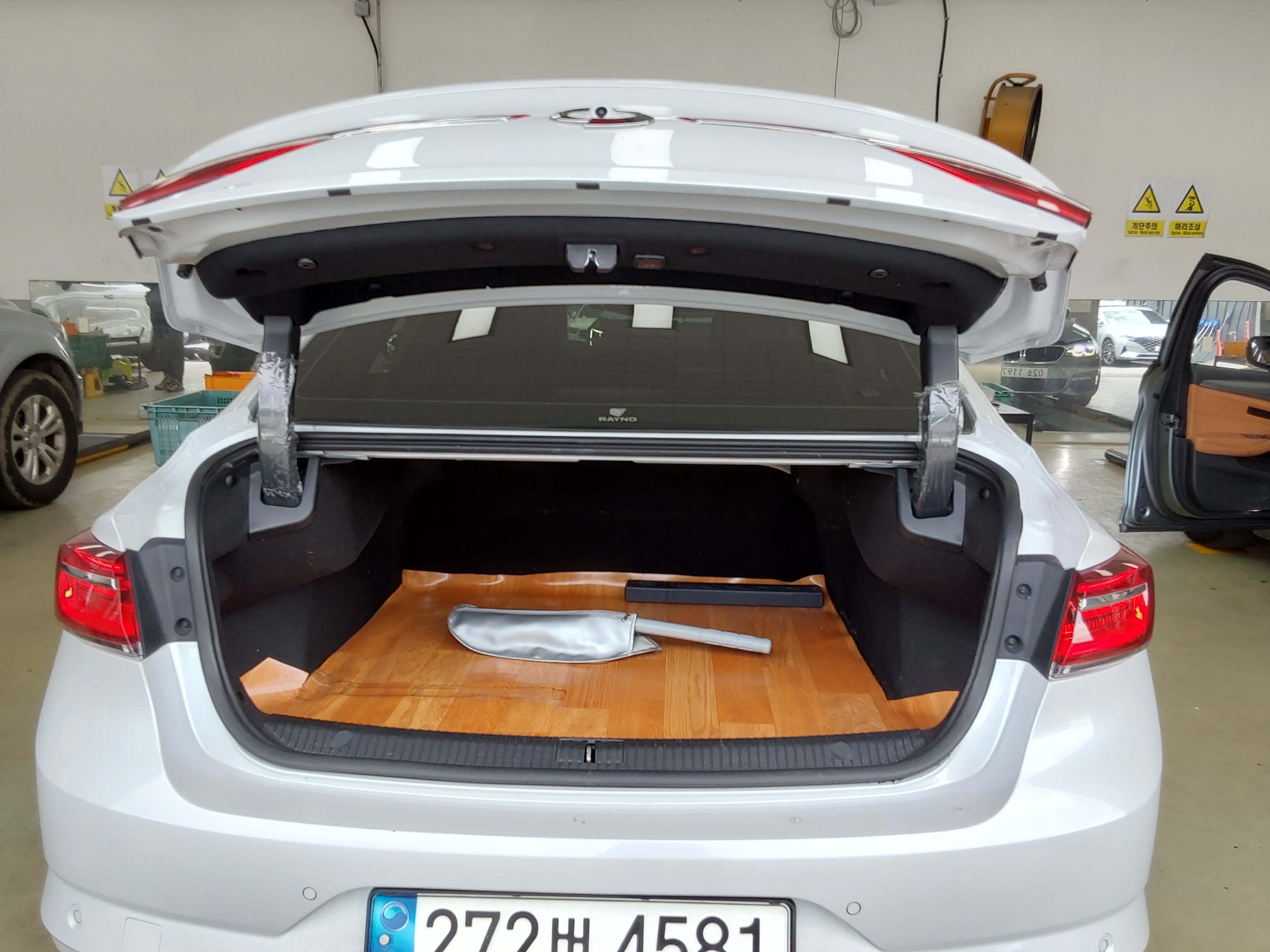 Renault Samsung SM6 2023 - Image 14