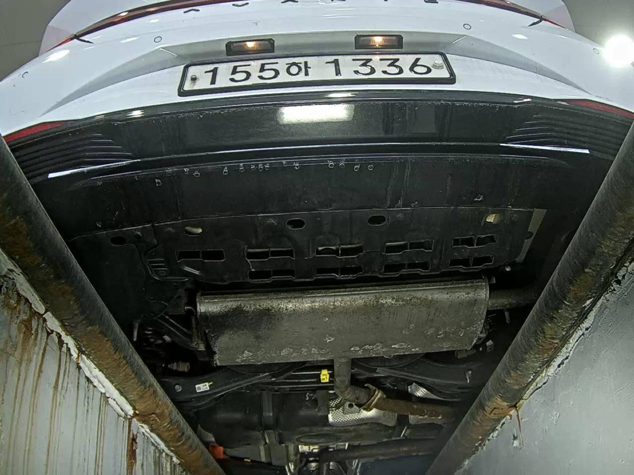 Hyundai Elantra - 7