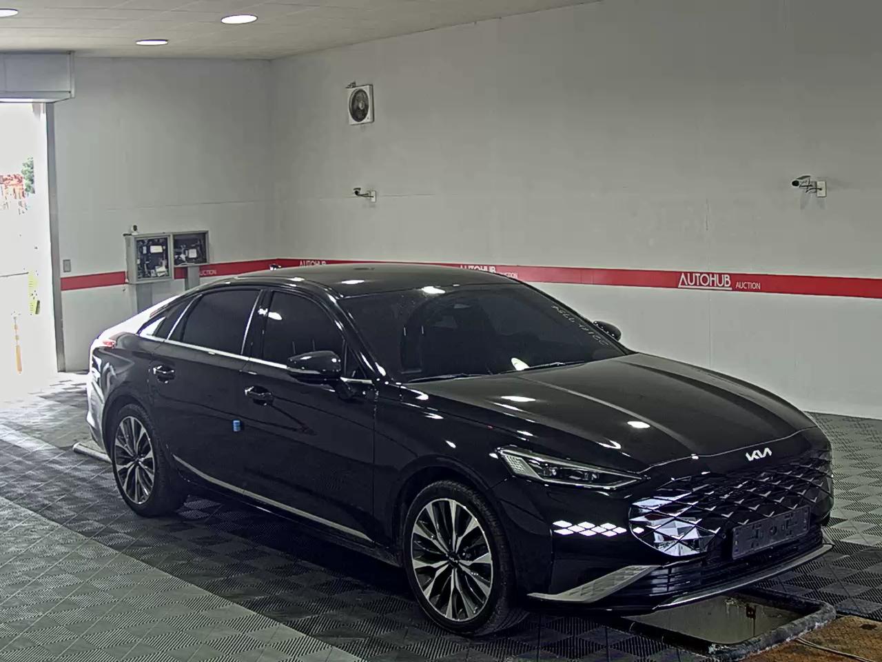 Kia K8 2024 - Image 2