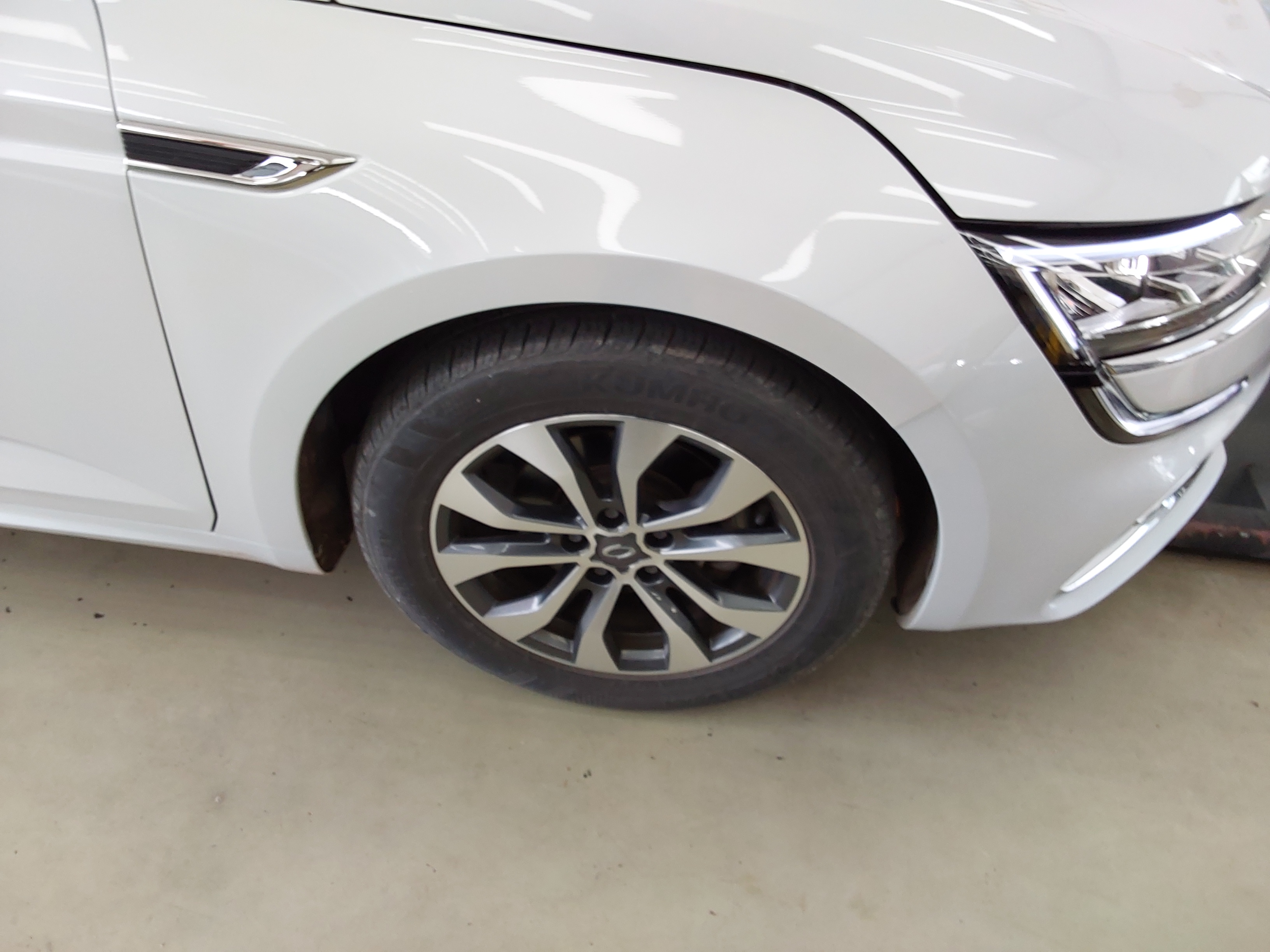 Renault Samsung SM6 2023 - Image 21