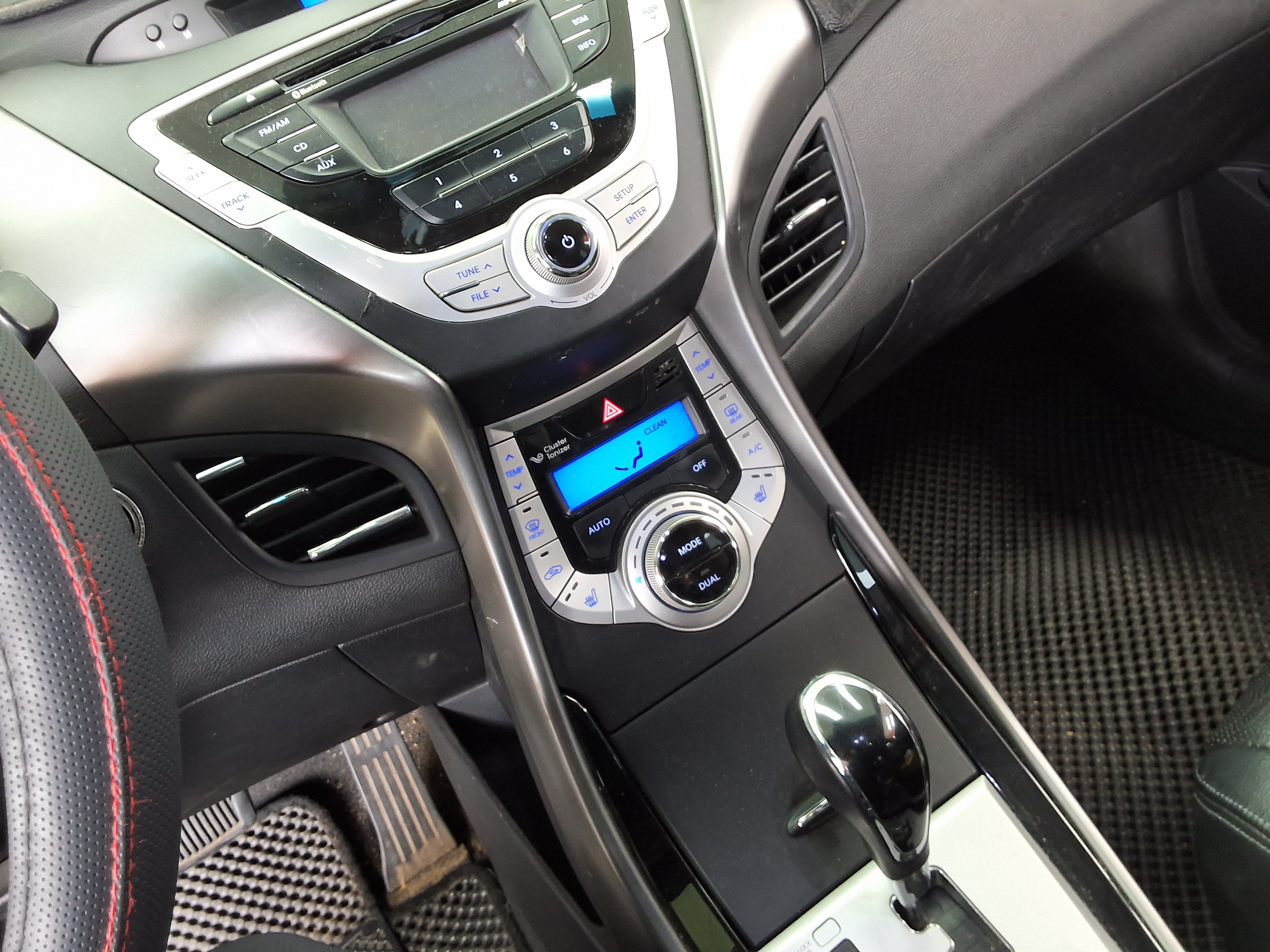 Hyundai Elantra 2011 - Image 16