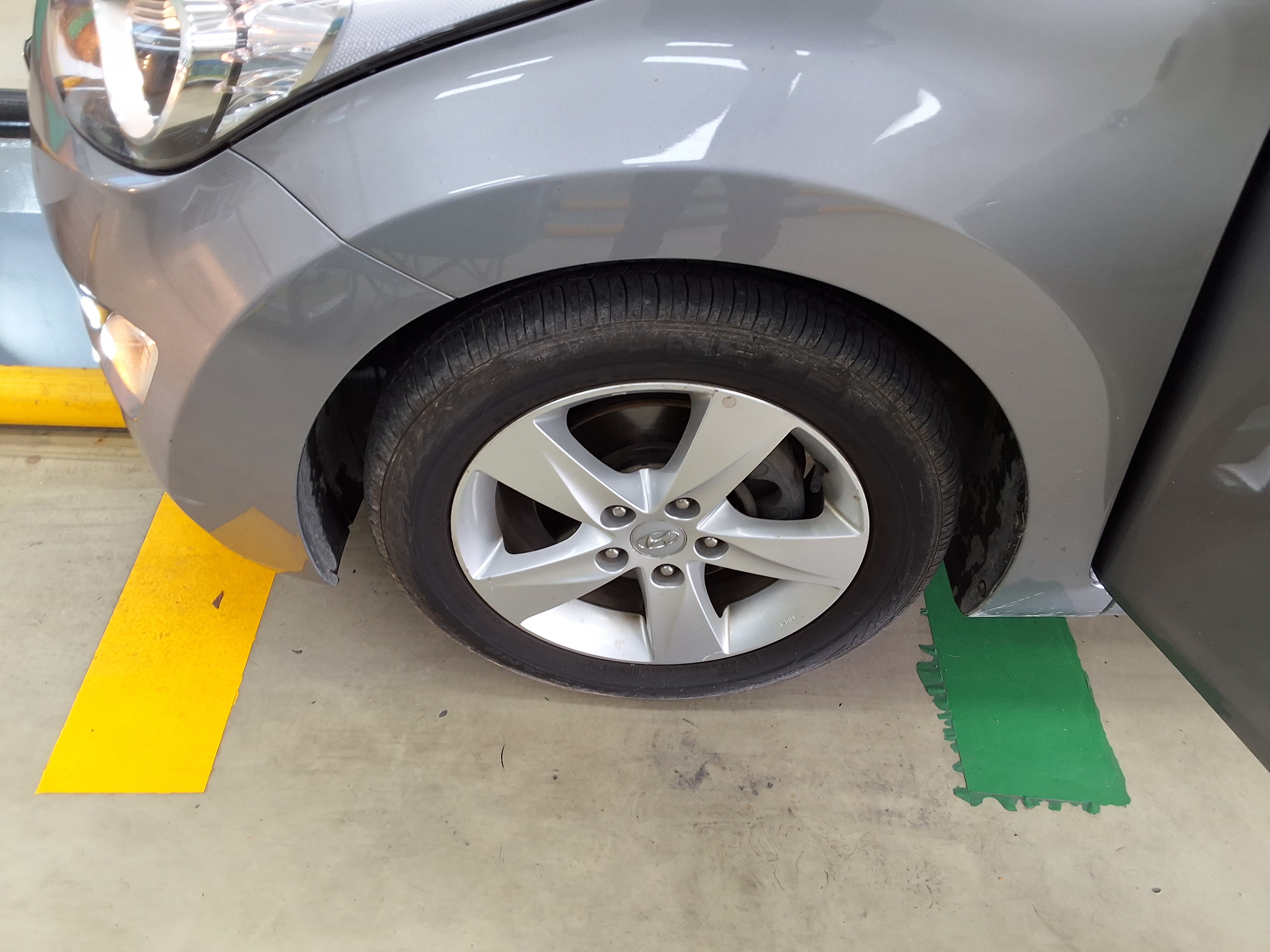 Hyundai Elantra 2011 - Image 19