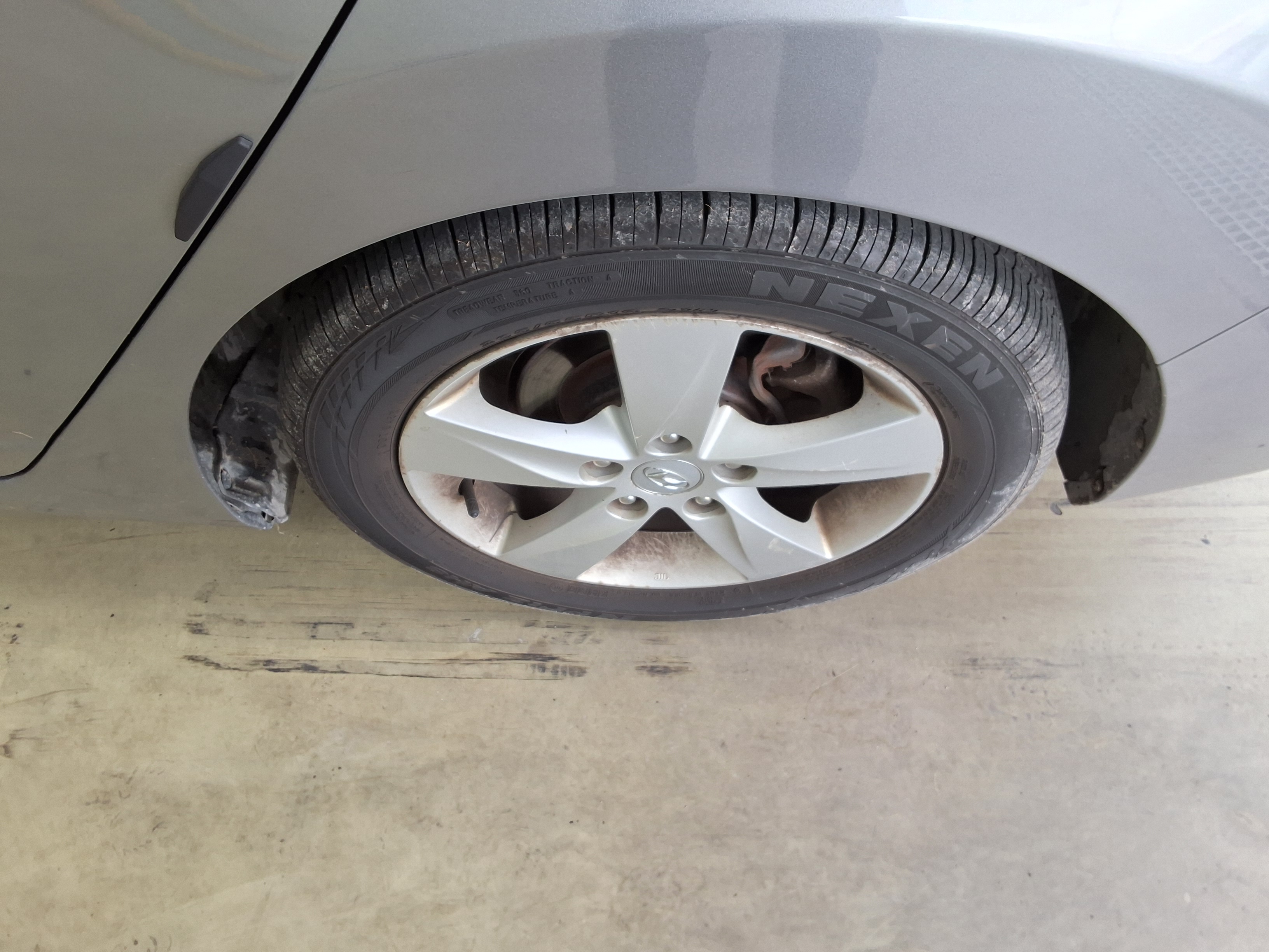 Hyundai Elantra 2011 - Image 20