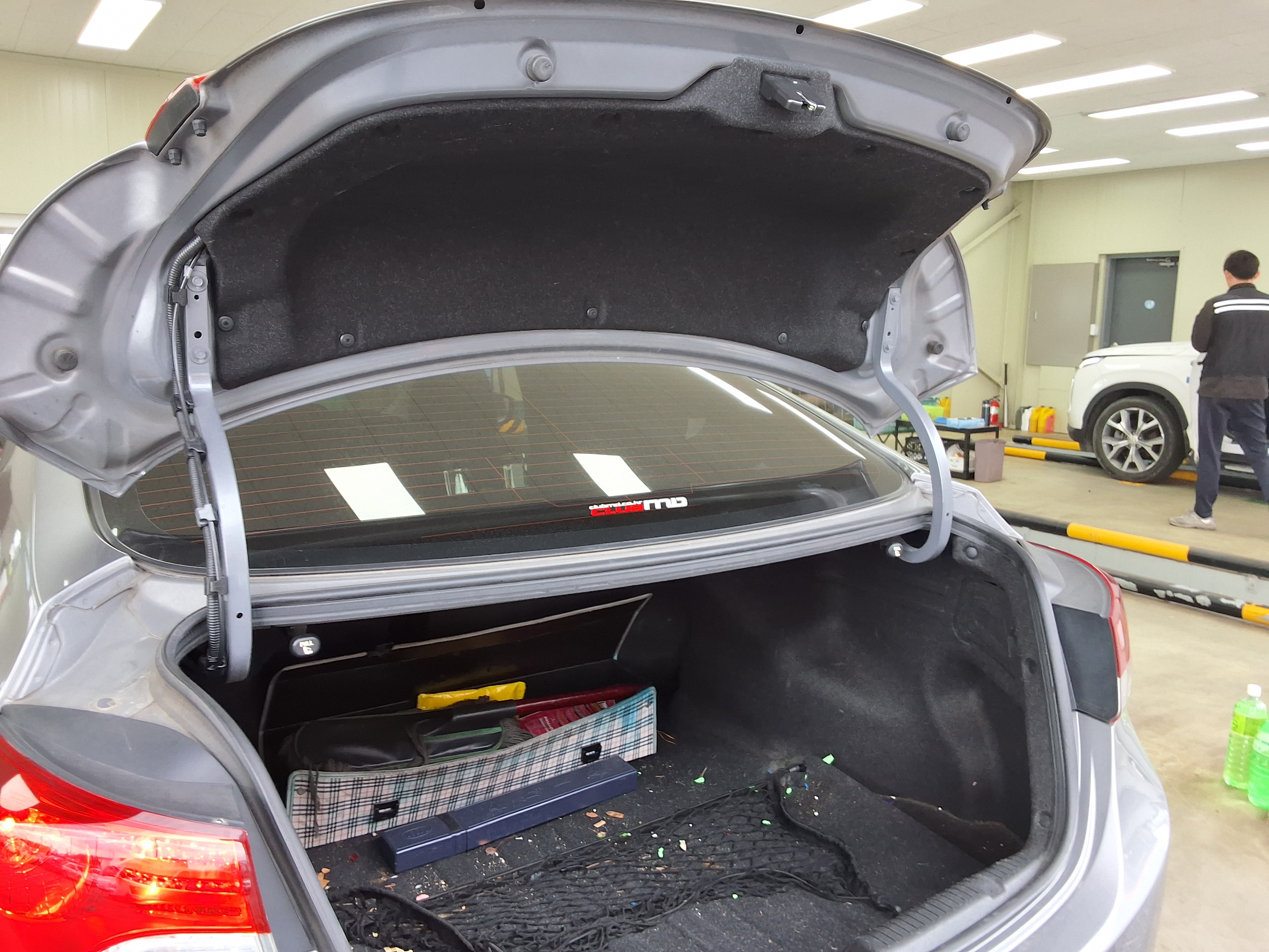 Hyundai Elantra 2011 - Image 14