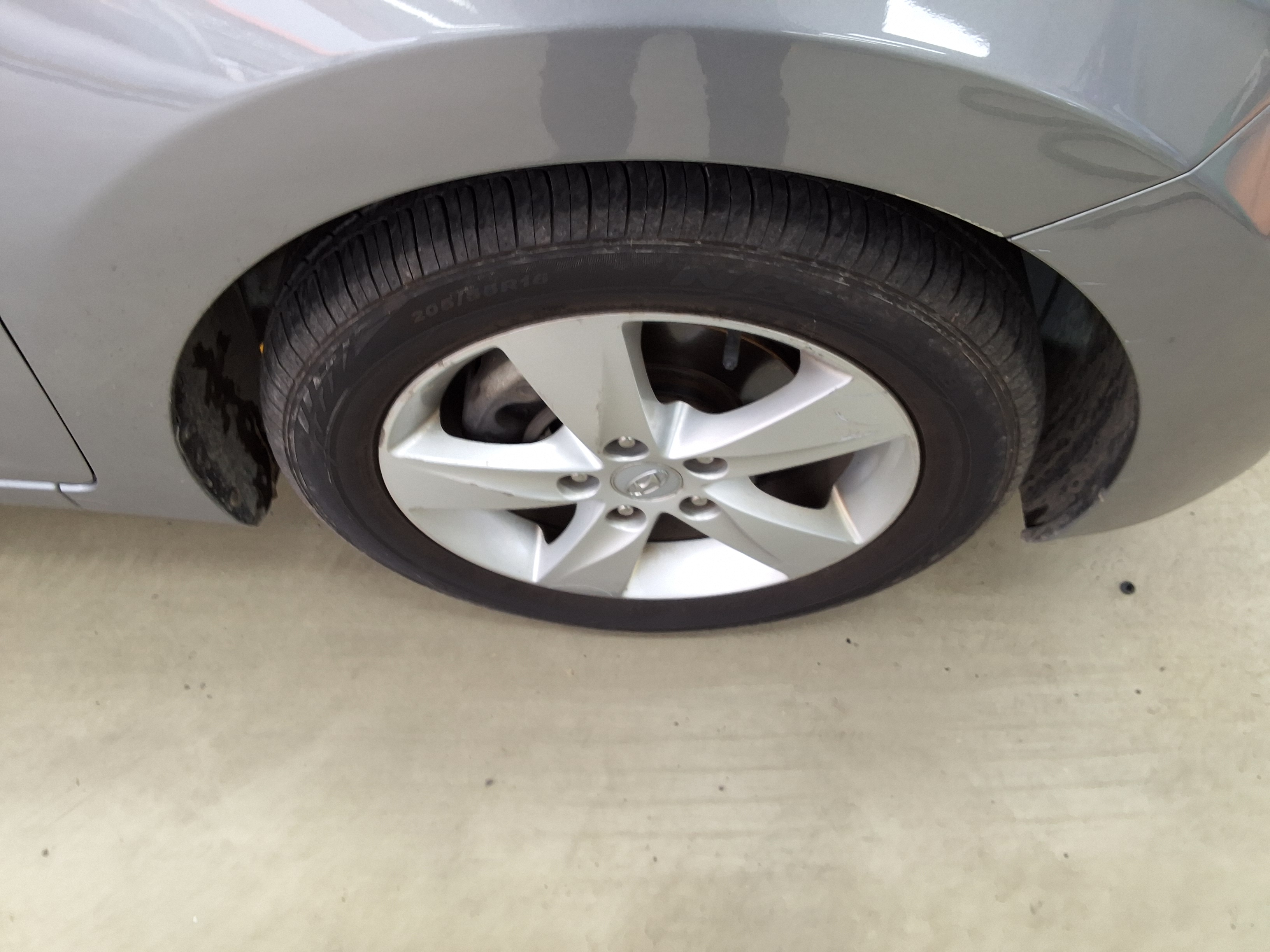 Hyundai Elantra 2011 - Image 21