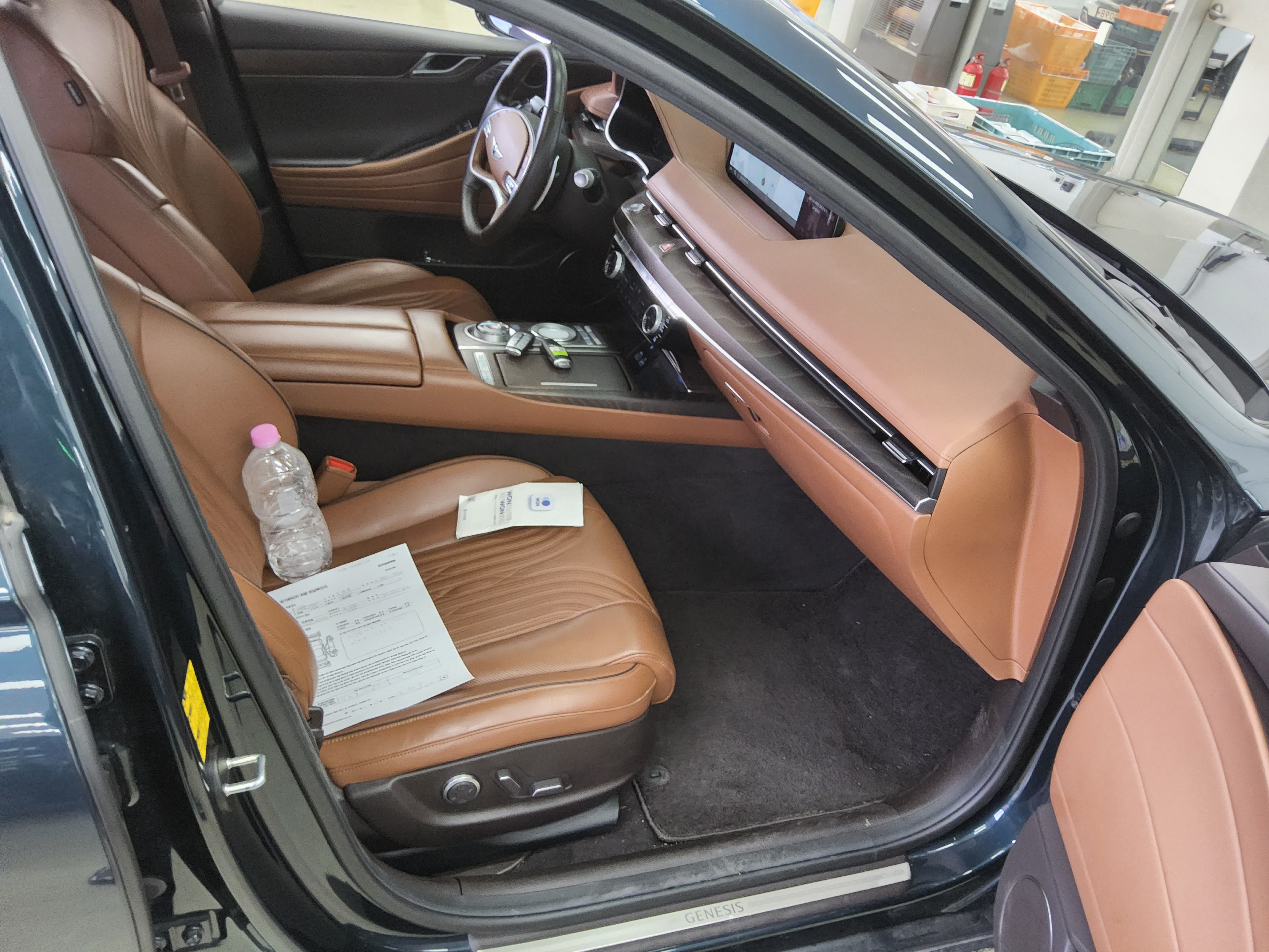 Hyundai Genesis 2021 - Image 13