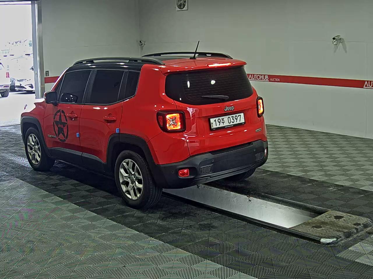 JEEP 레네게이드 2016 - 이미지 5