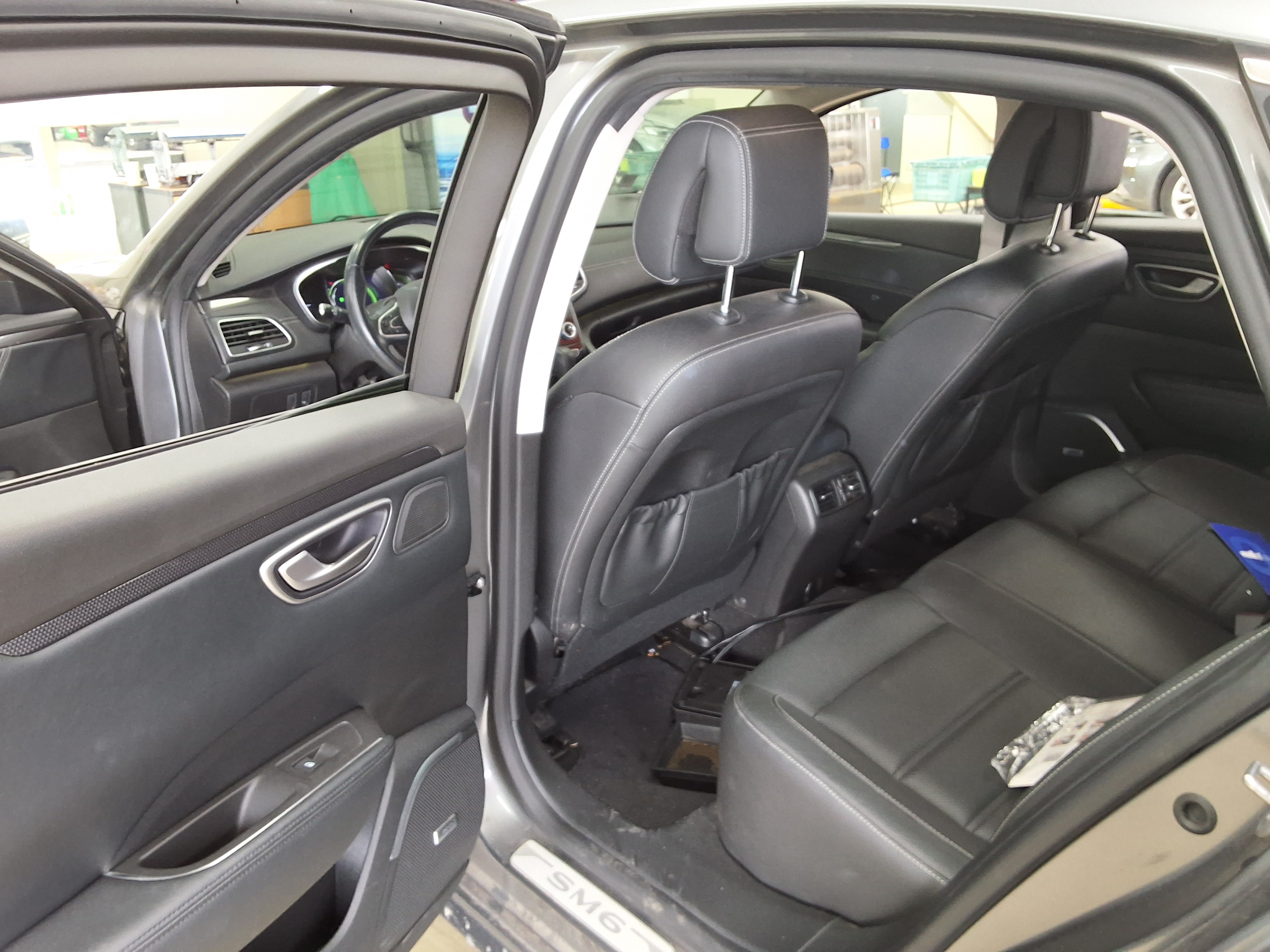Renault Samsung SM6 2017 - Image 11