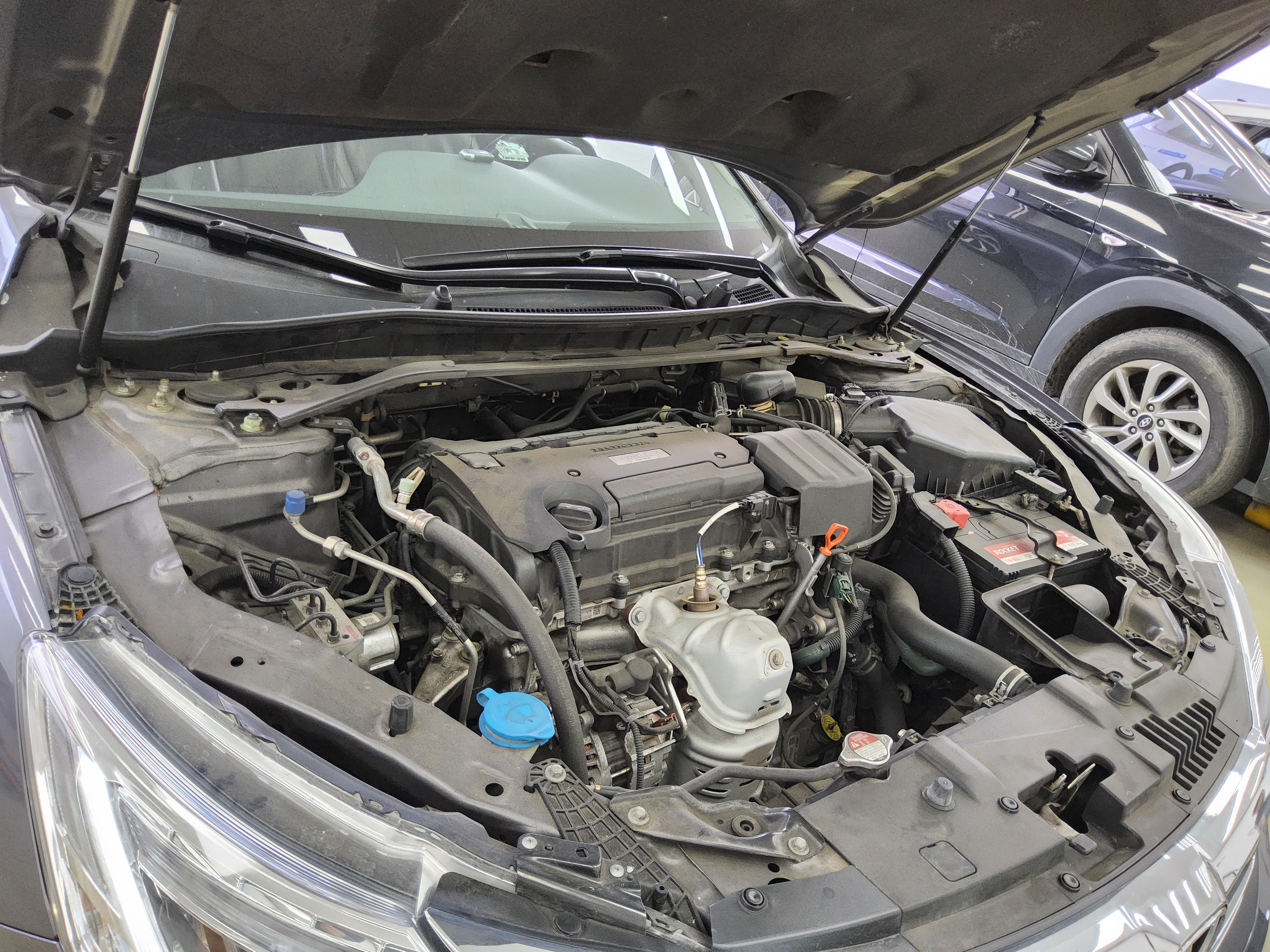 Honda Accord - 18