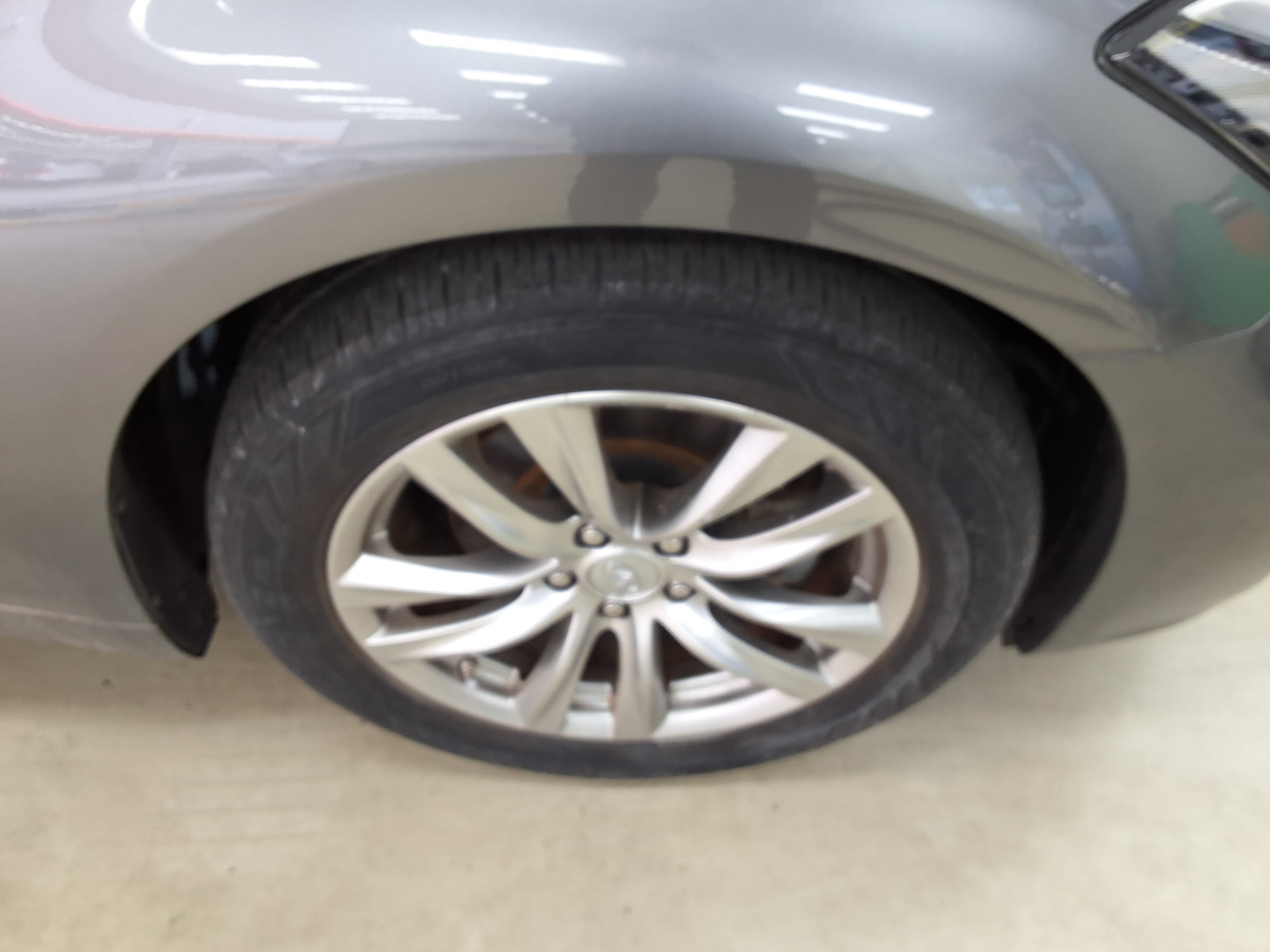 Infiniti Q70 2015 - Image 21