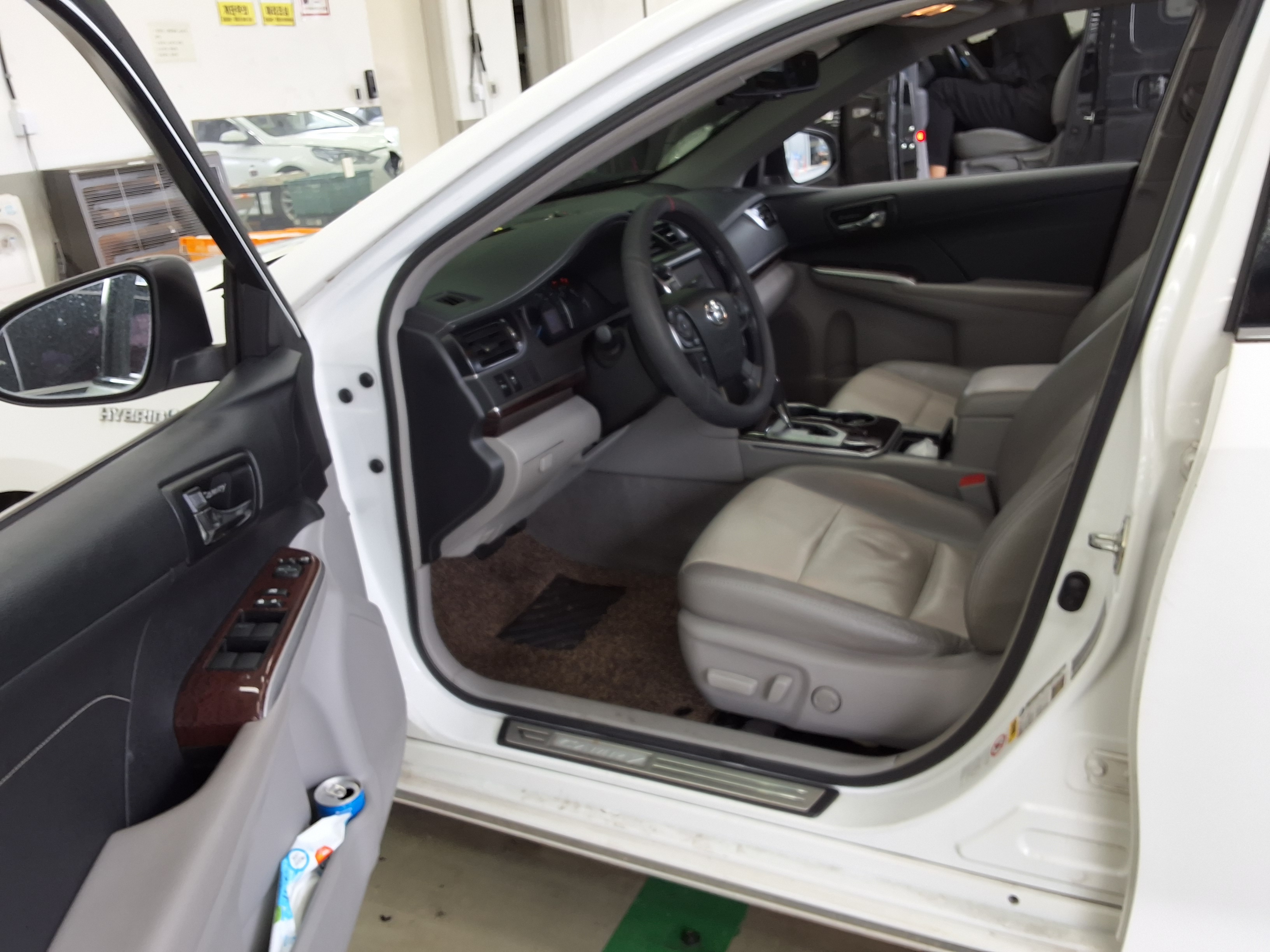 Toyota Camry - 9