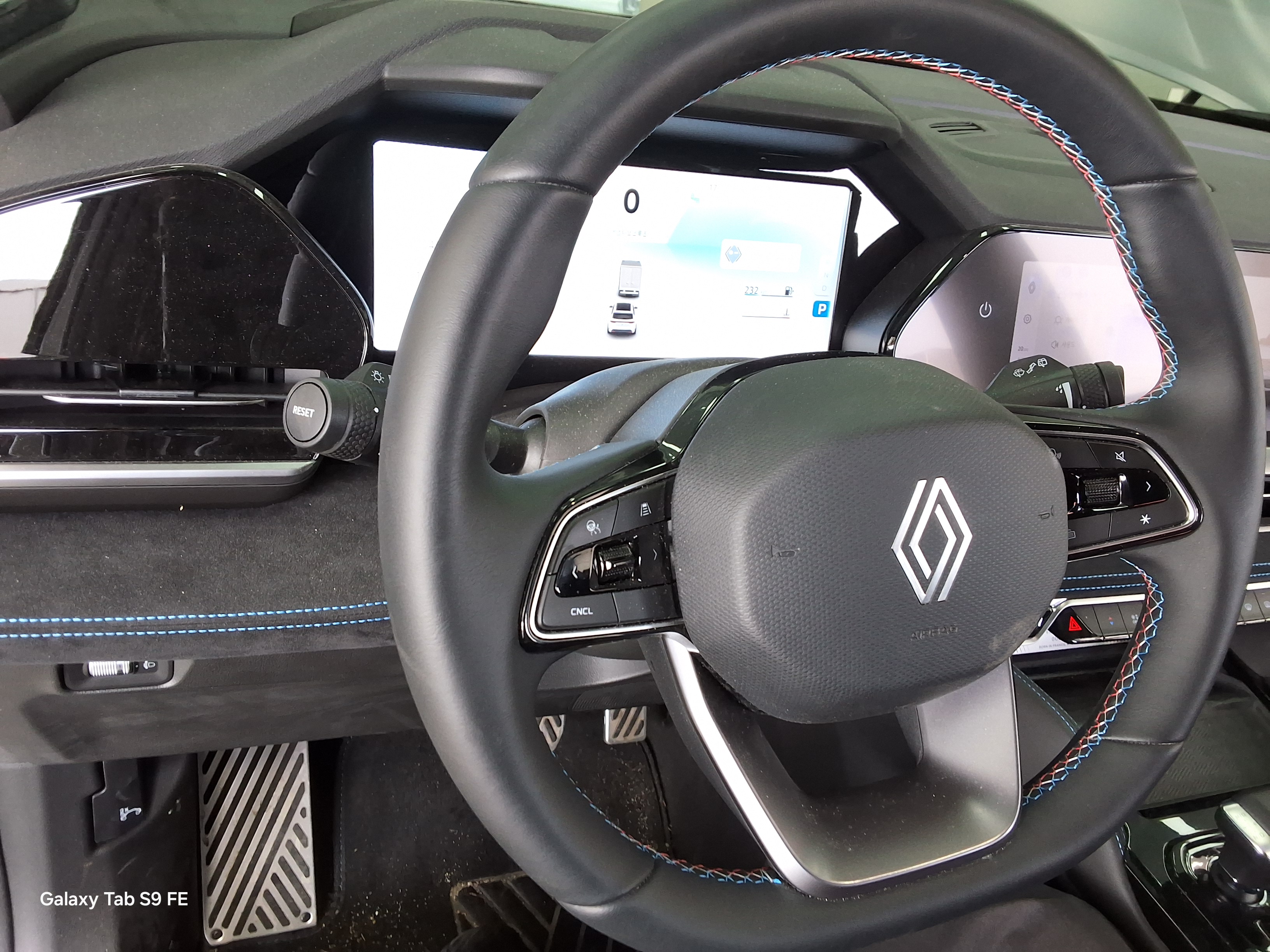Renault Samsung Grand Koleos 2025 - Image 16