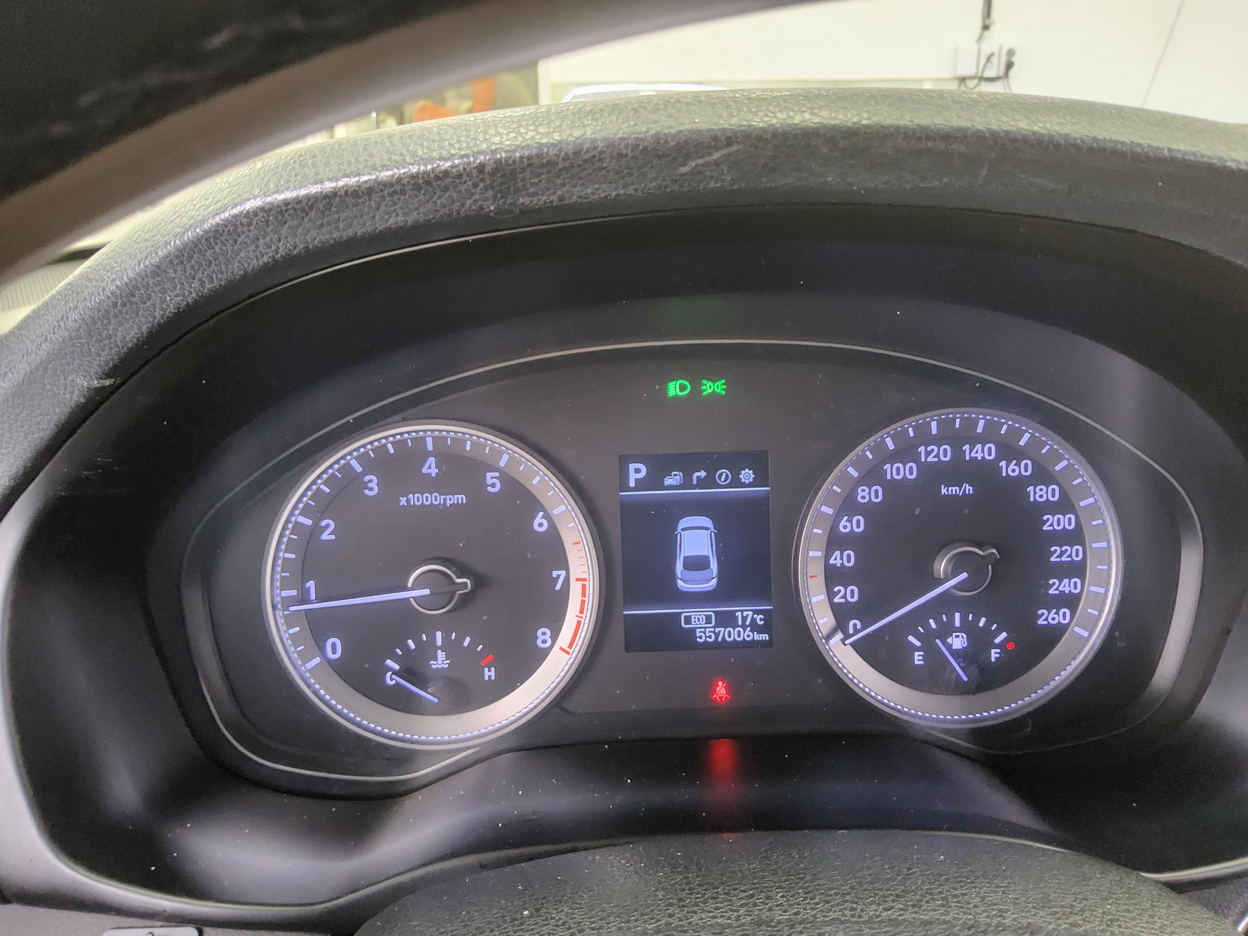 Hyundai Grandeur 2017 - Image 8