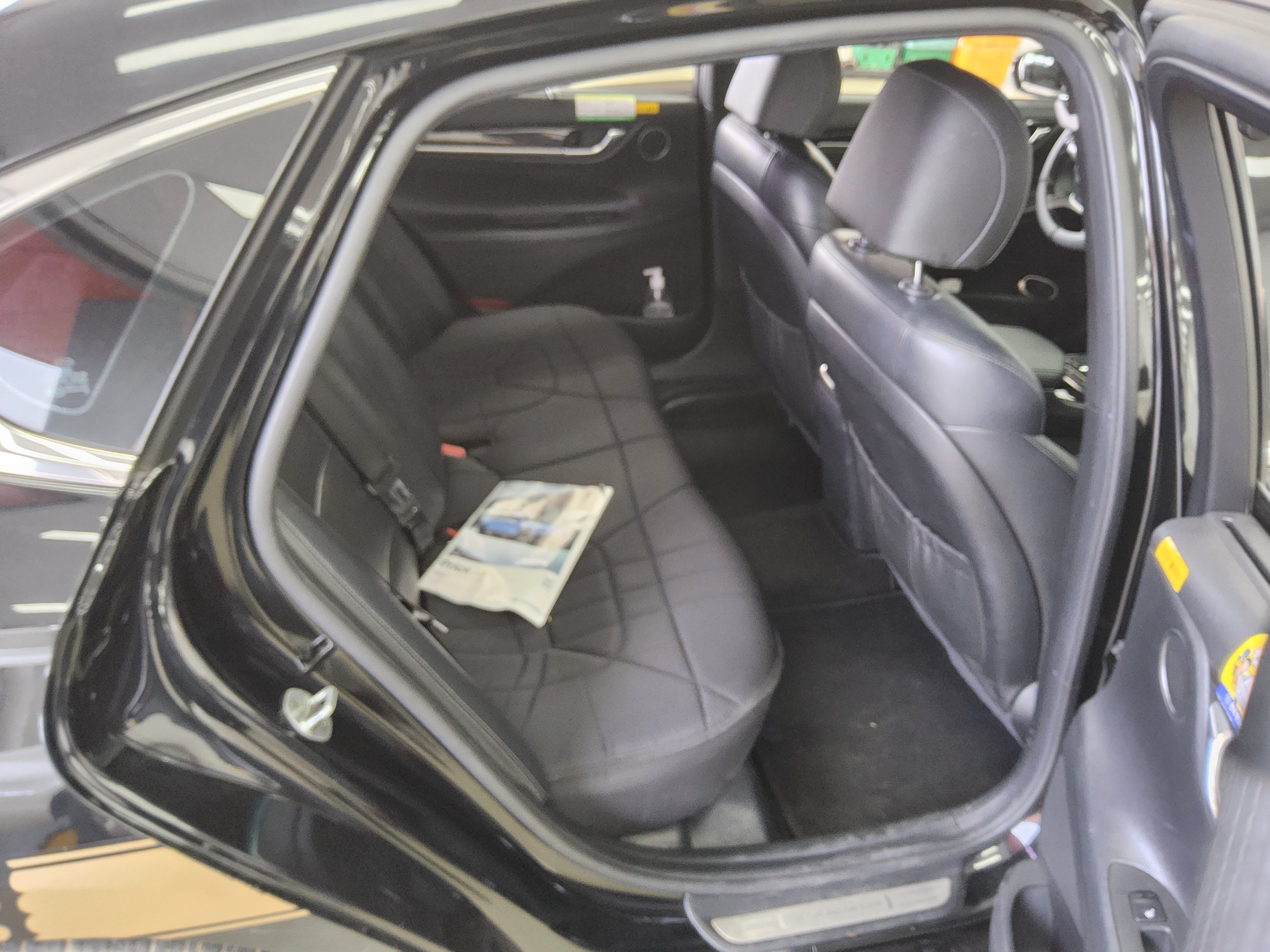 Hyundai Grandeur 2017 - Image 12