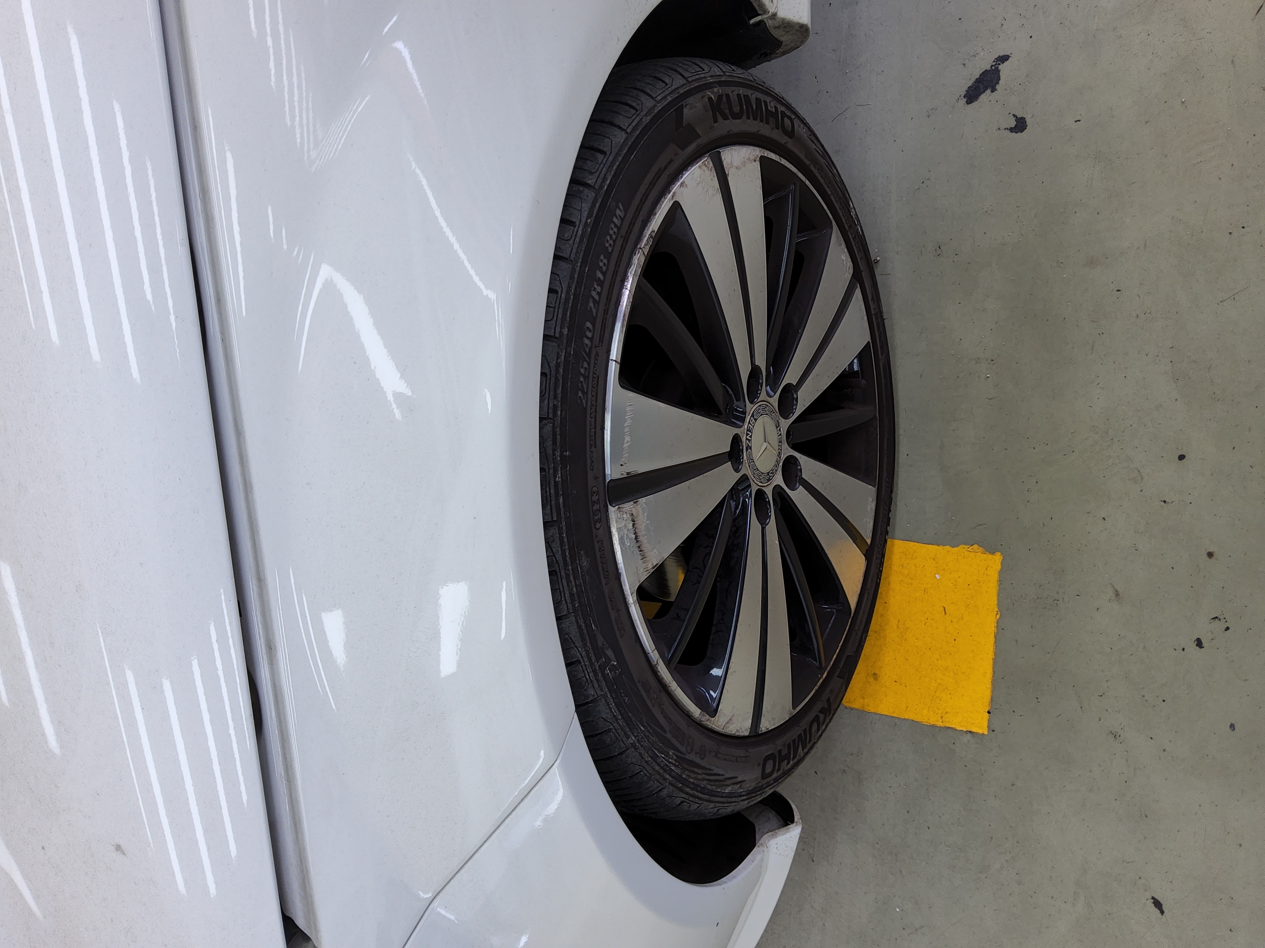 Mercedes-Benz C-Class 2011 - Image 21