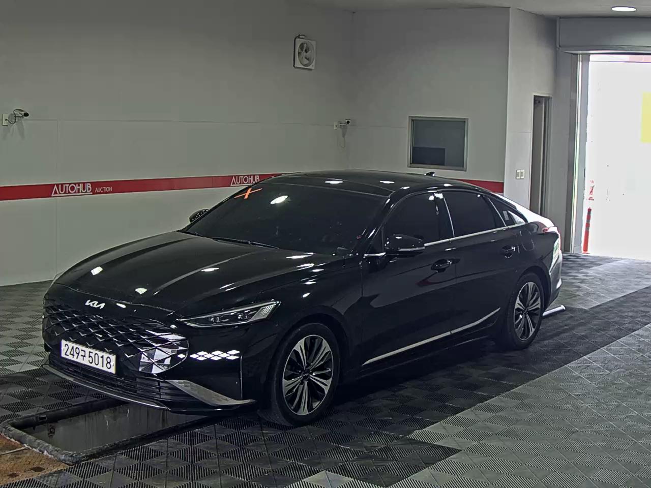 Kia K8