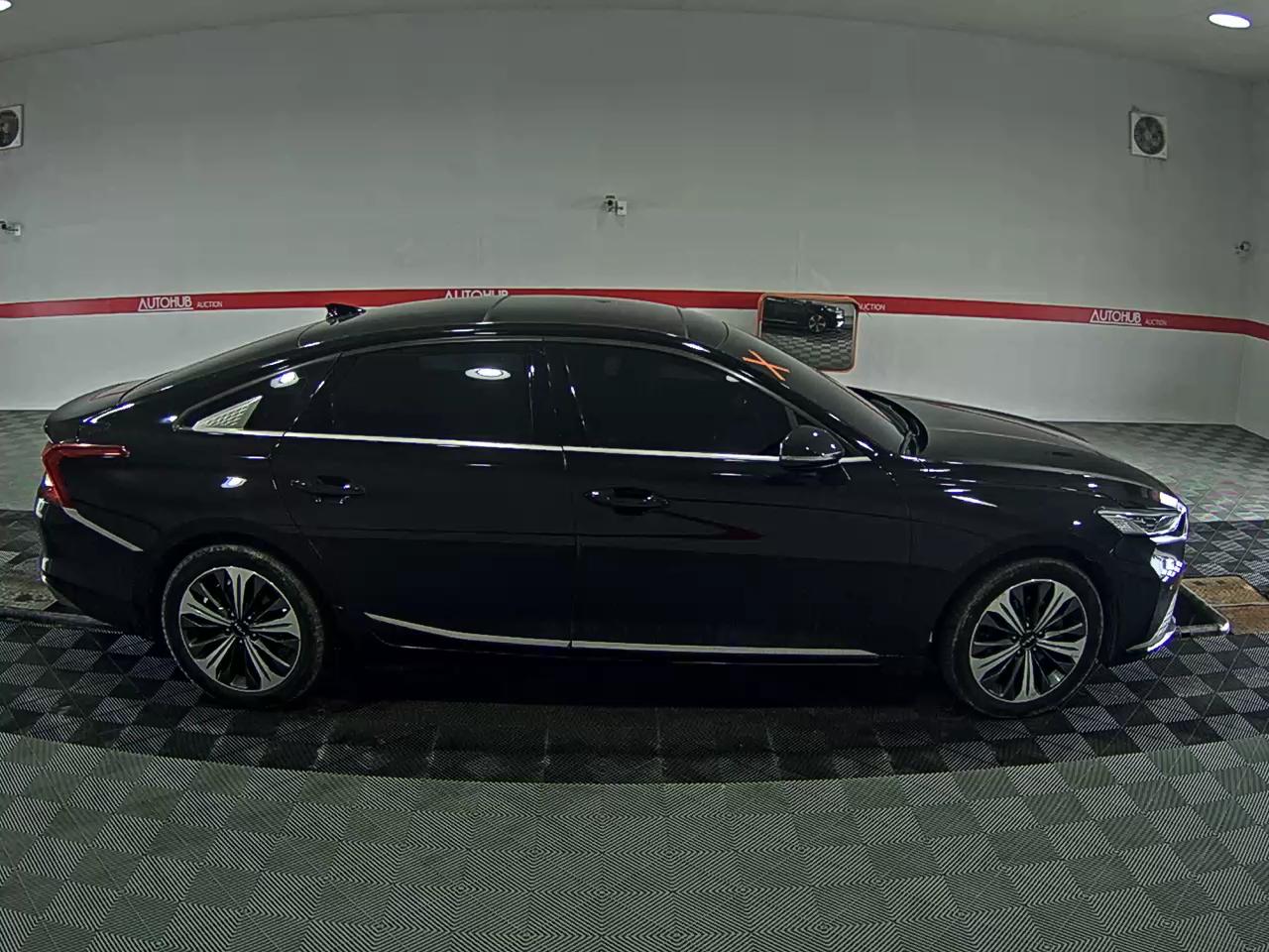 Kia K8 - 3