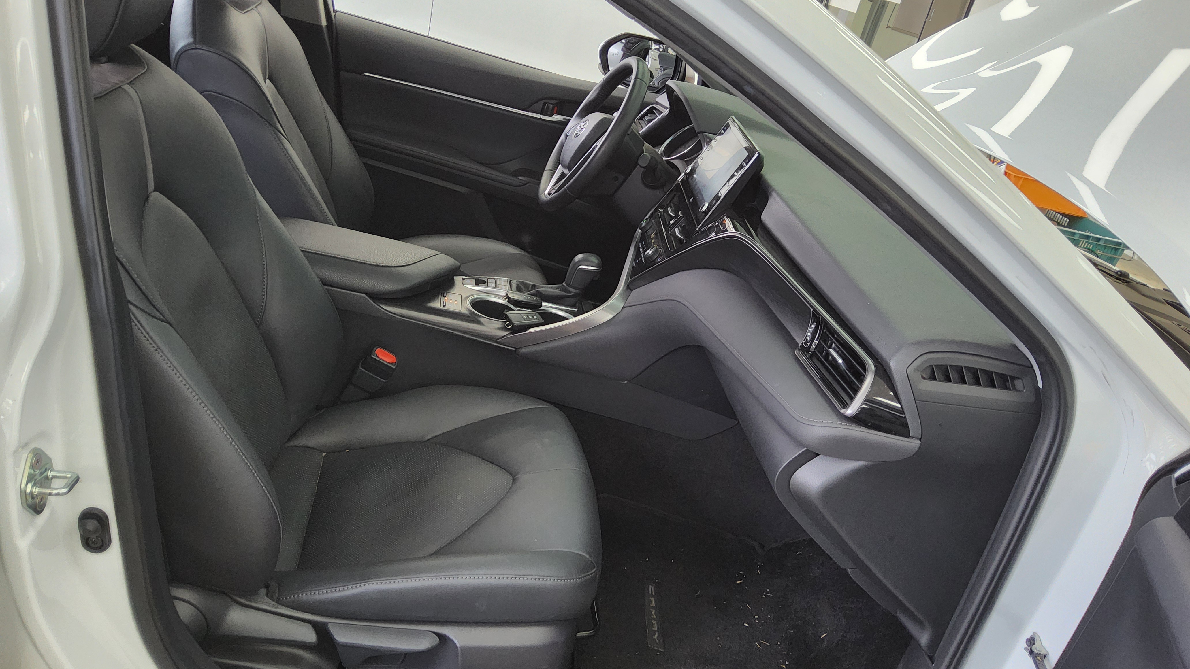 Toyota Camry - 13