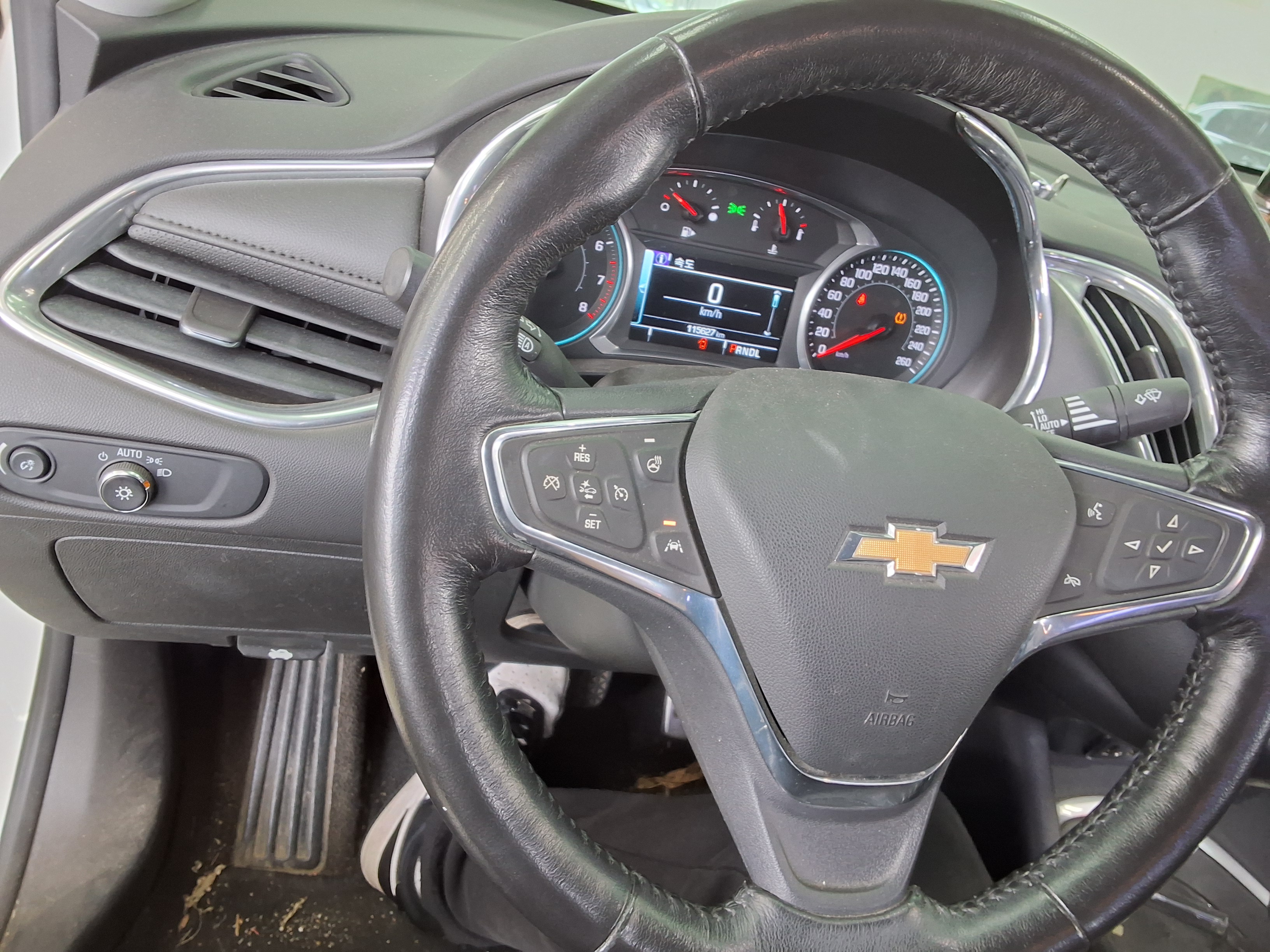 Chevrolet Malibu 2017 - Image 21