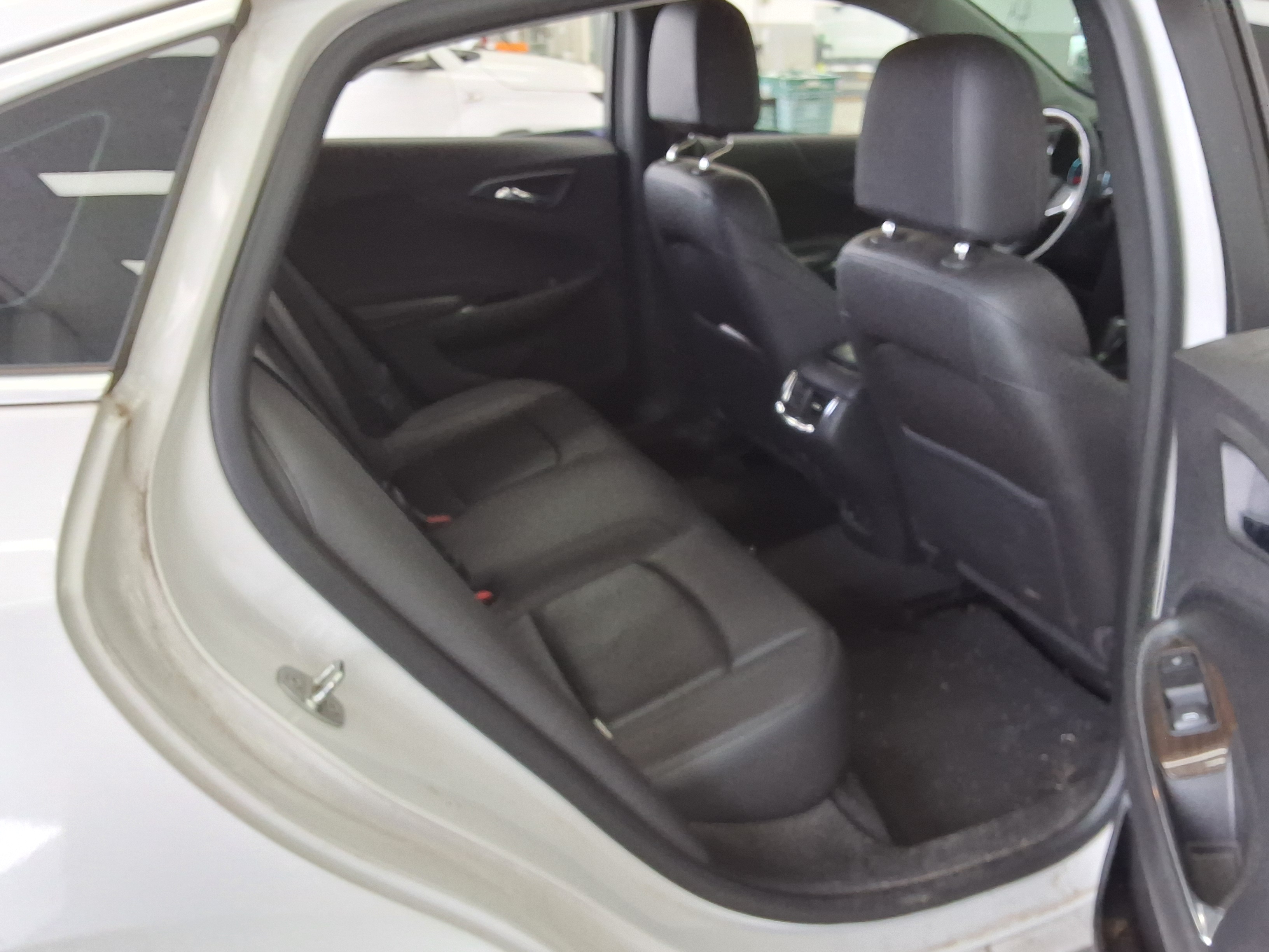 Chevrolet Malibu 2017 - Image 12