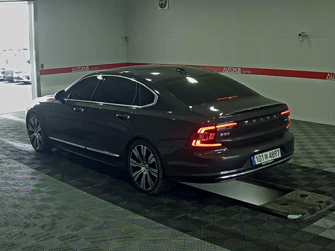 Volvo Volvo - 5