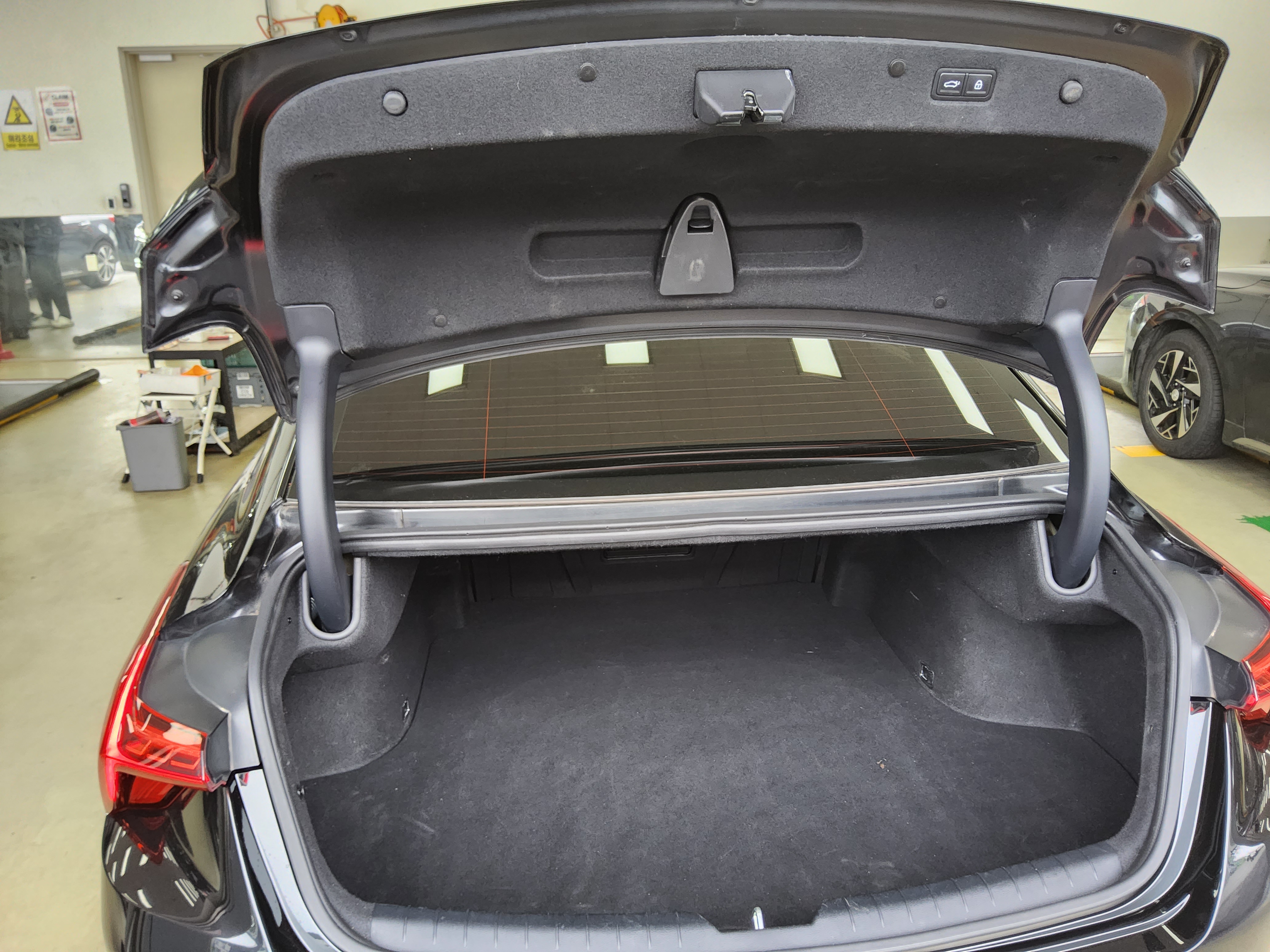 Kia K8 2023 - Image 14