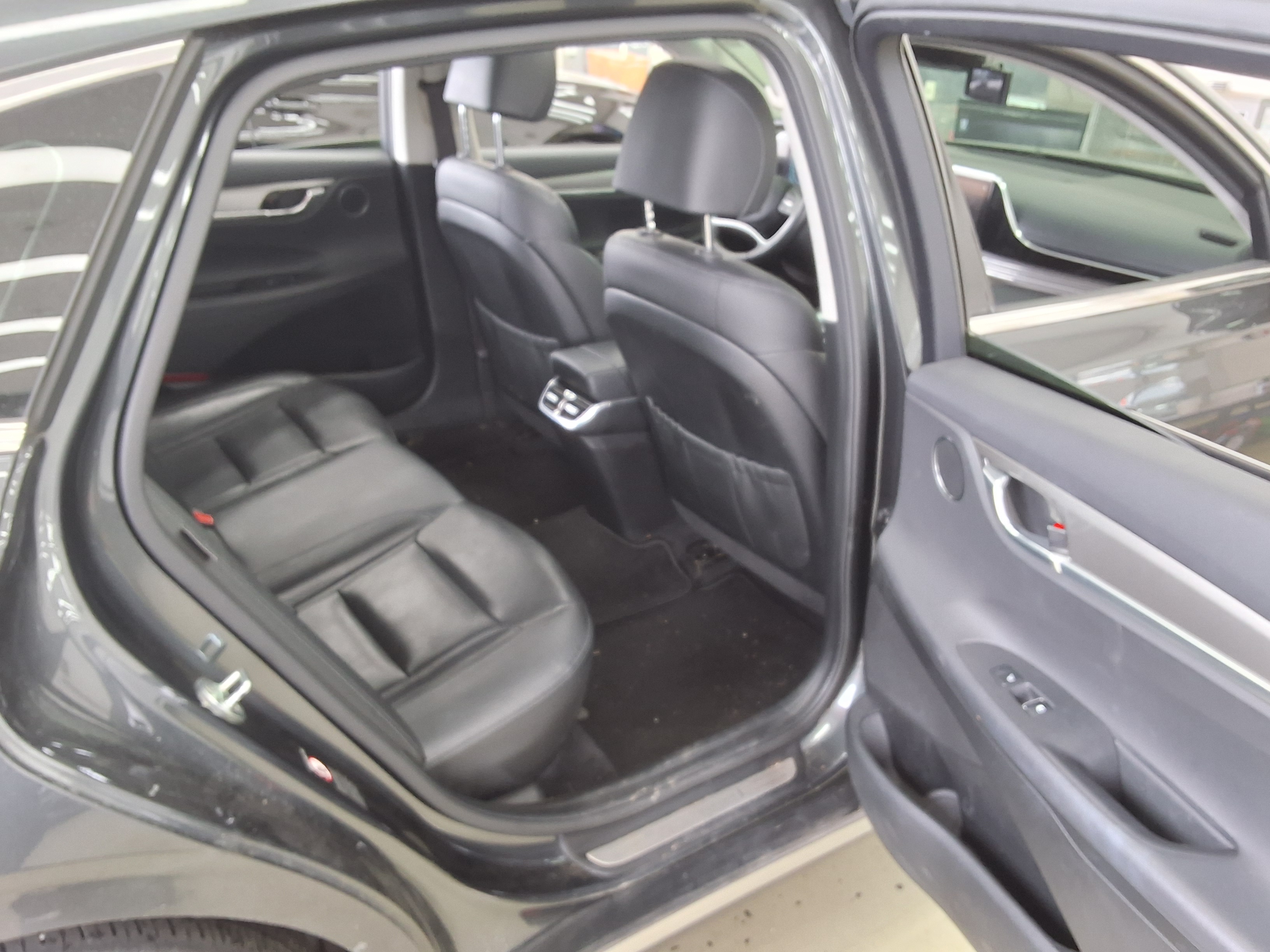 Hyundai Grandeur 2022 - Image 12